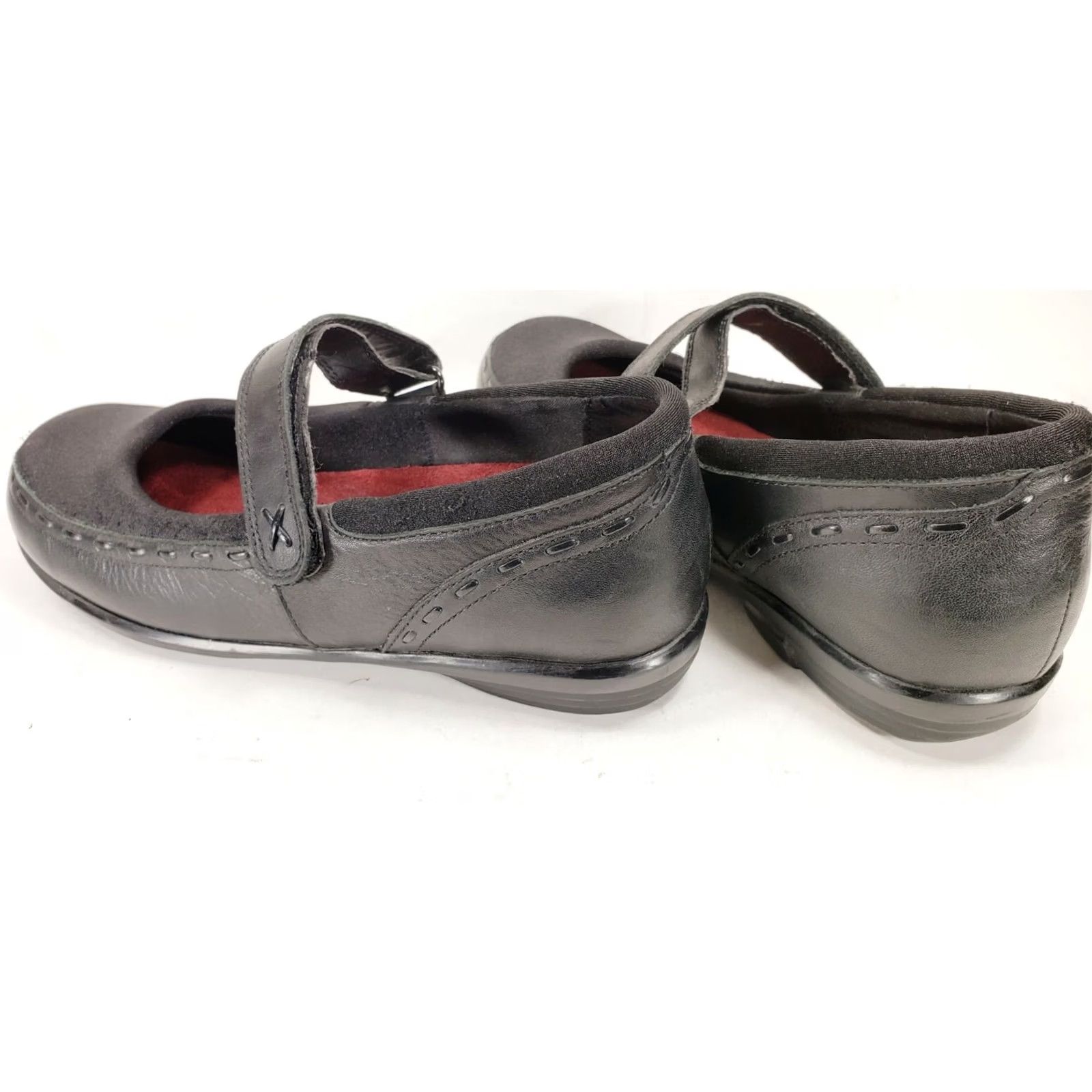 Aetrex Aetrex Berries Women's Mary Jane SZ 7.5M Black Leather & Neoprene Comfort Orthotic Flat Slip Resistant Casual Workwear Mens Womens Girls? Size ONE SIZE - 7 Thumbnail