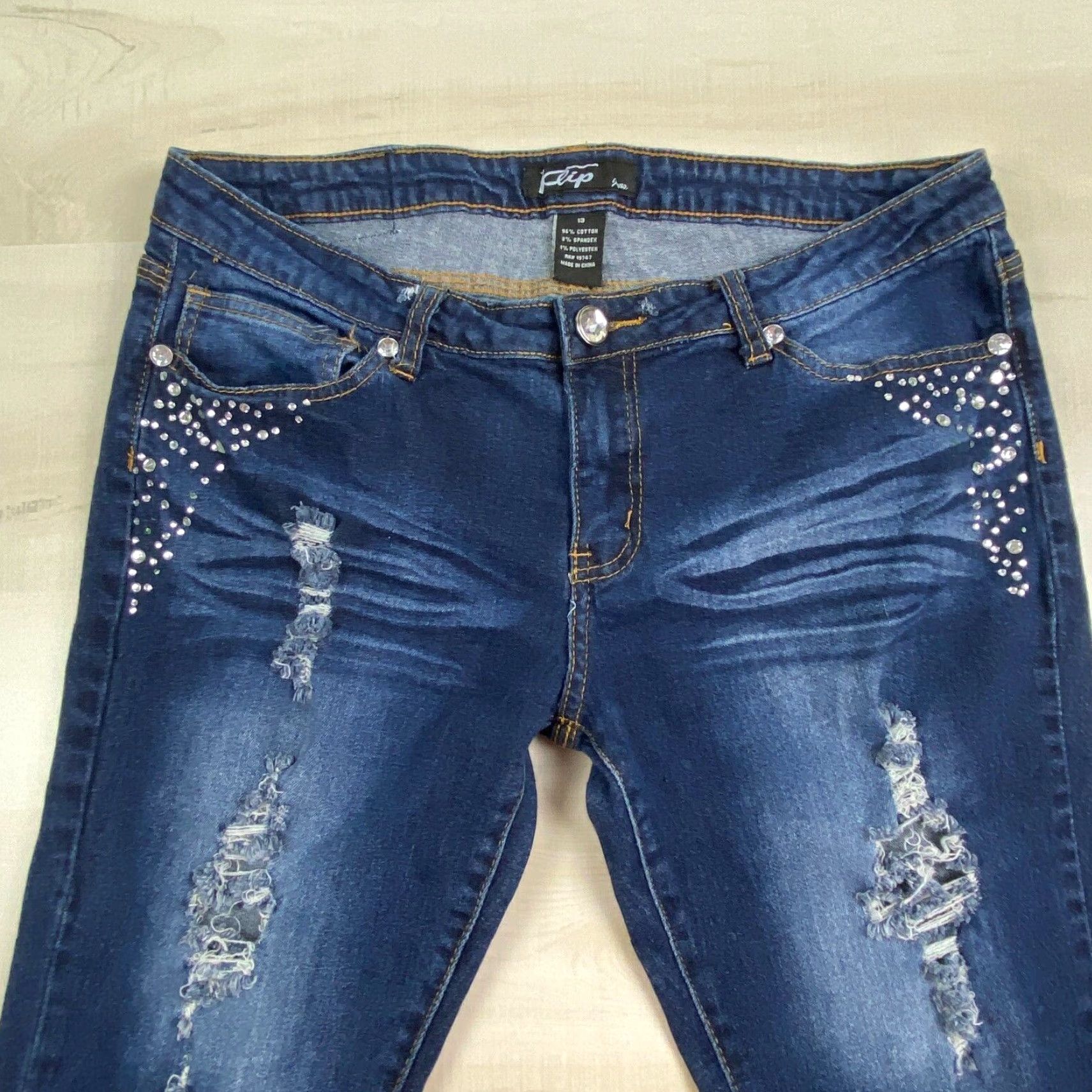 Vintage Klip Womens Skinny Juniors Rhinestones Distressed Bling Jeans 13 Medium Wash Size 34" / US 12 / IT 48 - 2 Thumbnail