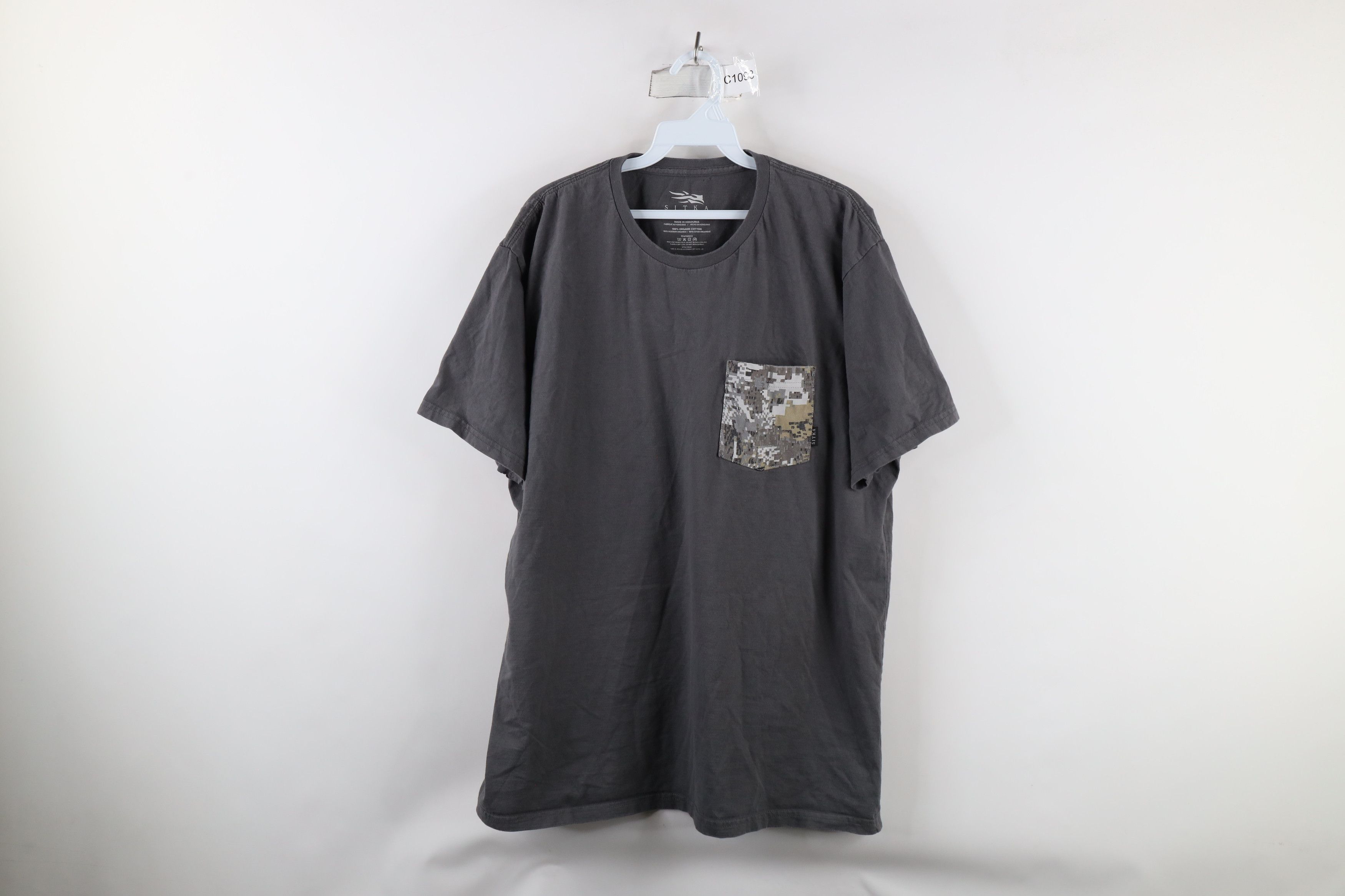 Vintage Sitka Gear Out Digital Camouflage Pocket T-Shirt AS IS Gray Size US XL / EU 56 / 4 - 1 Thumbnail