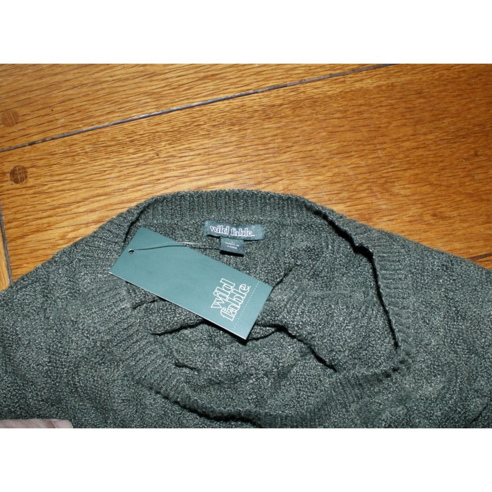 Vintage Wild Fable Green Cable-Knit Long Sleeve Round Neck Pullover Sweater Women's Large L Size L / US 10 / IT 46 - 4 Thumbnail