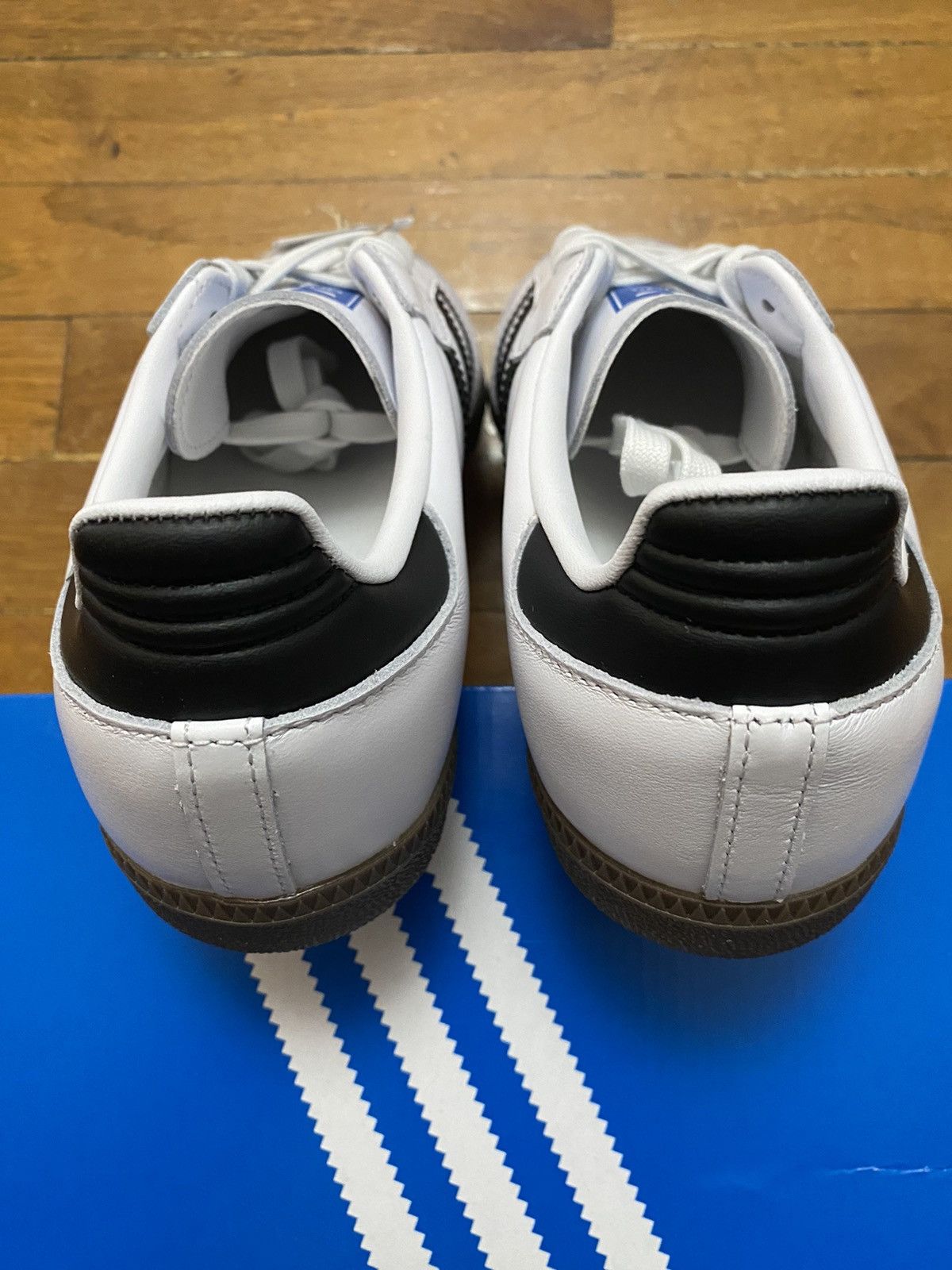Adidas Size 6.5M / 7.5W - adidas Samba OG Cloud White Black Size US 6.5 / EU 39-40 - 5 Thumbnail