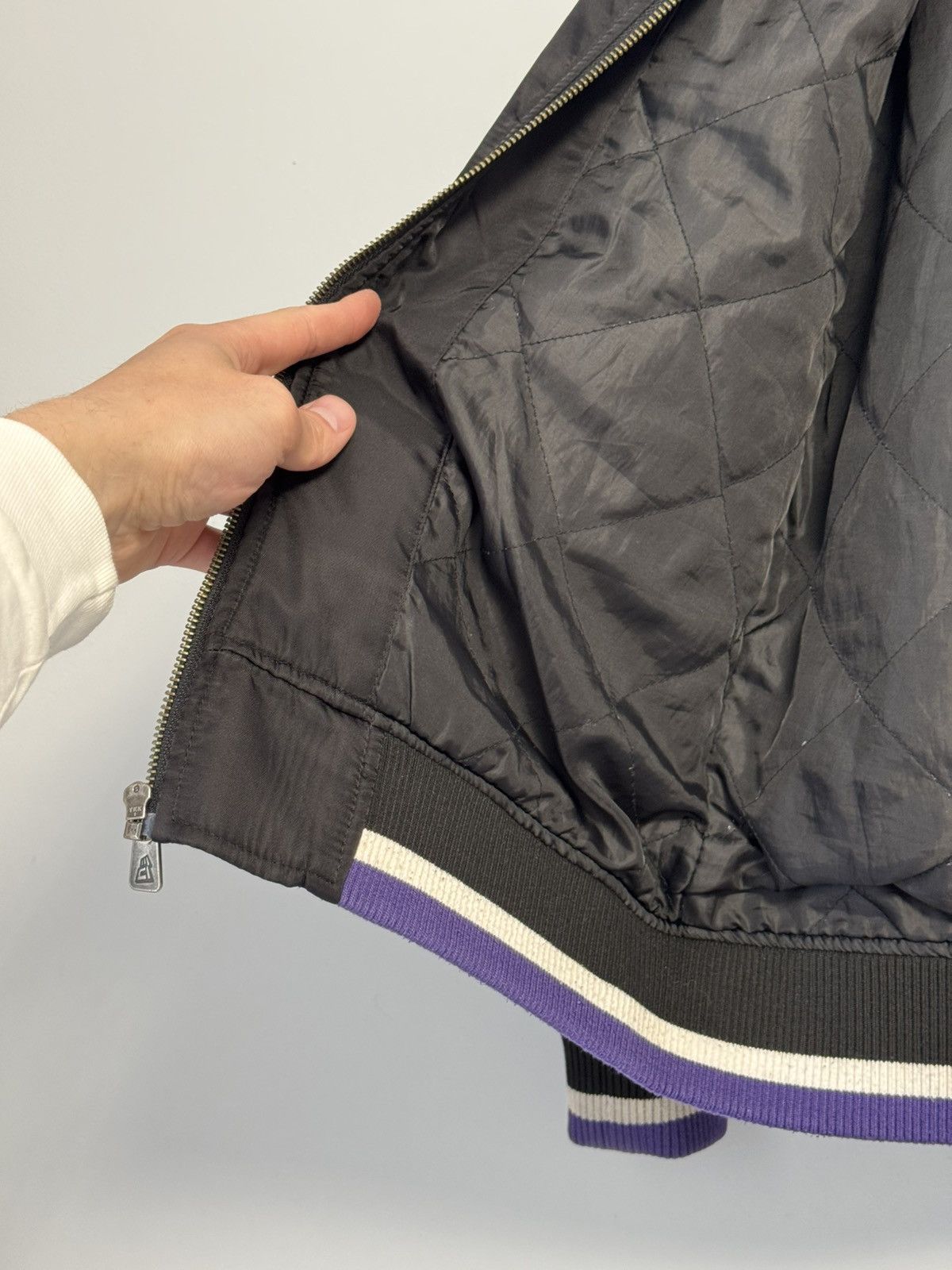 NBA NBA Los Angeles Lakers Bomber Jacket Black Purple Varsity Size US L / EU 52-54 / 3 - 13 Thumbnail