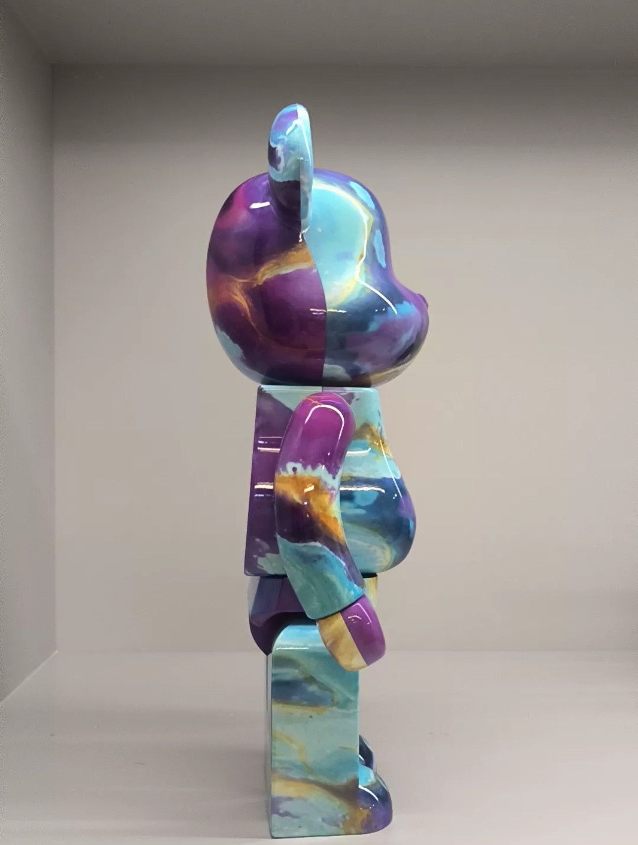 Japanese Brand Bearbrick Marble 400% Size ONE SIZE - 3 Thumbnail