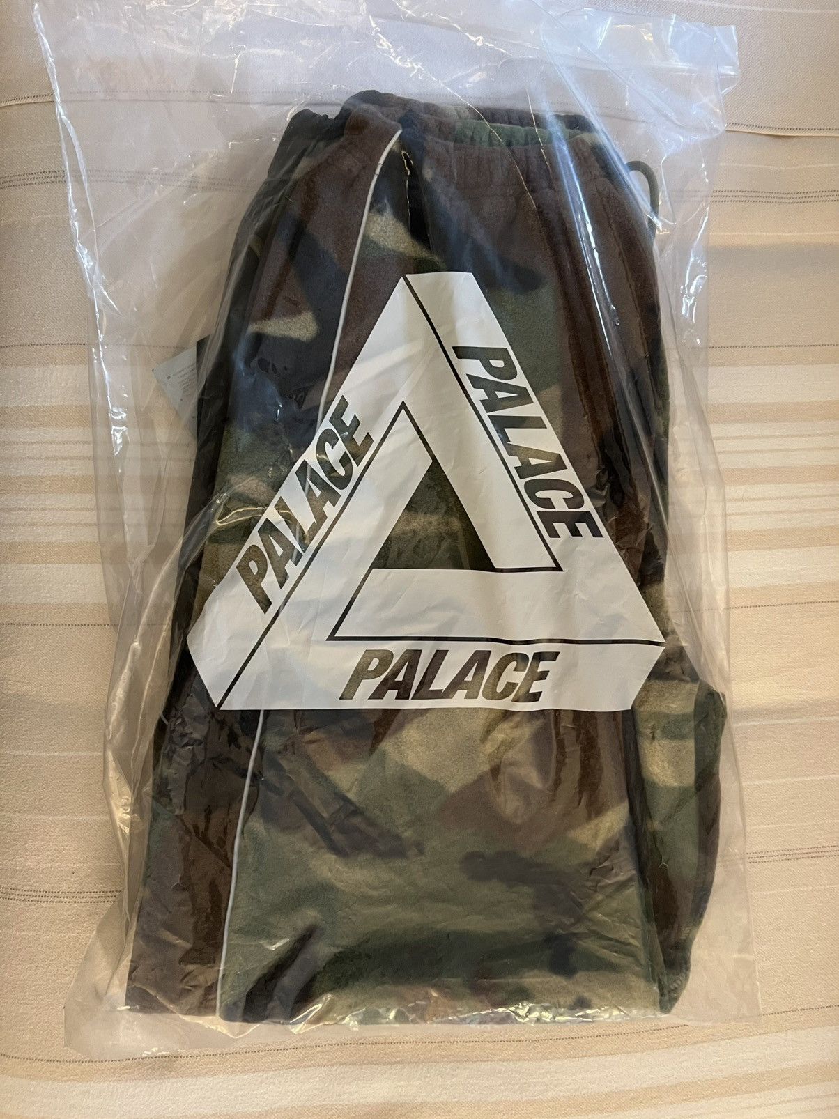 Palace × Polartec Palace POLARTEC TRACK JOGGER WOODLAND DPM CAMO Size Large Size US 34 / EU 50 - 5 Thumbnail