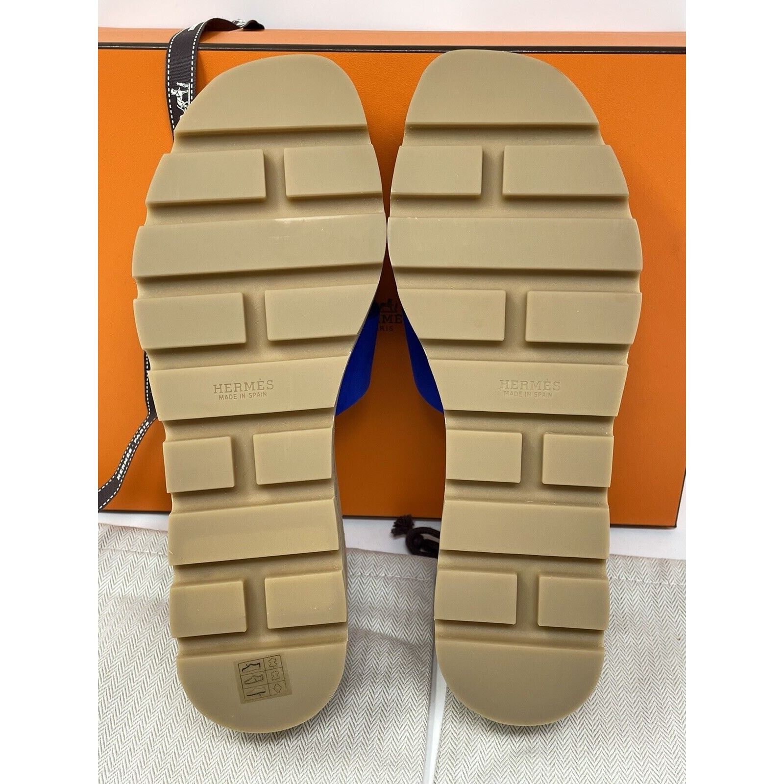 Hermes Hermes EZE 30 Sandals Ocean Blue NIB 38 Size US 8 / IT 38 - 11 Thumbnail
