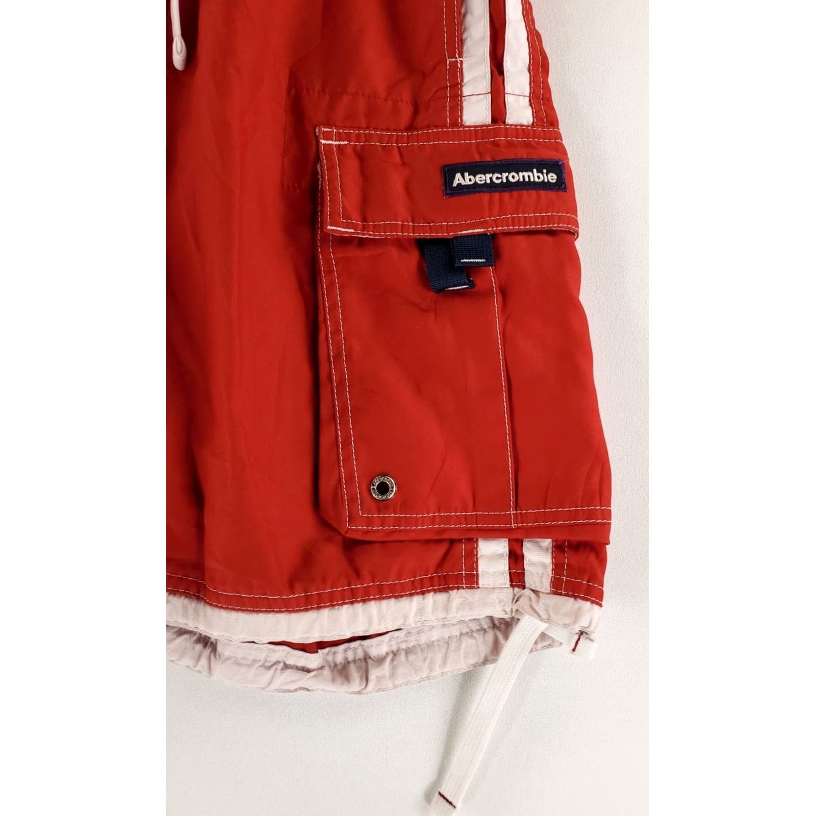 Abercrombie & Fitch Abercrombie & Fitch Swim Trunks Board Shorts Cargo Red Drawstrings Mens 36 Red Mens 36 Size US 36 / EU 52 - 2 Thumbnail
