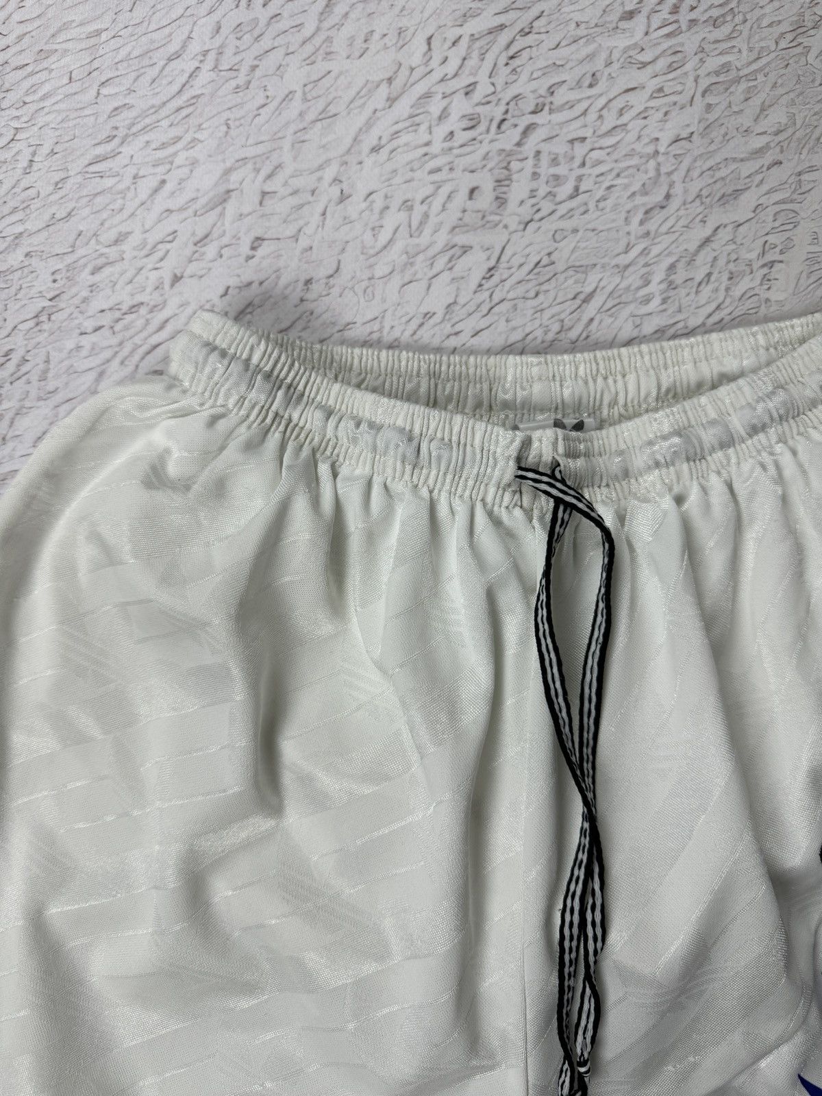 Adidas Adidas Football made in England shorts Blanc 90s vintage Size US 34 / EU 50 - 6 Thumbnail
