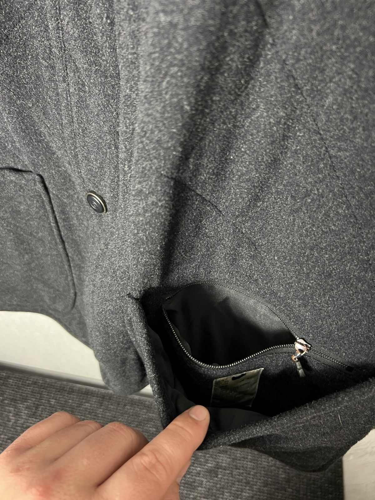 Bogner Bogner Wool & Cashmere Button + Zipper Coat Quilted Lining Size US L / EU 52-54 / 3 - 9 Thumbnail