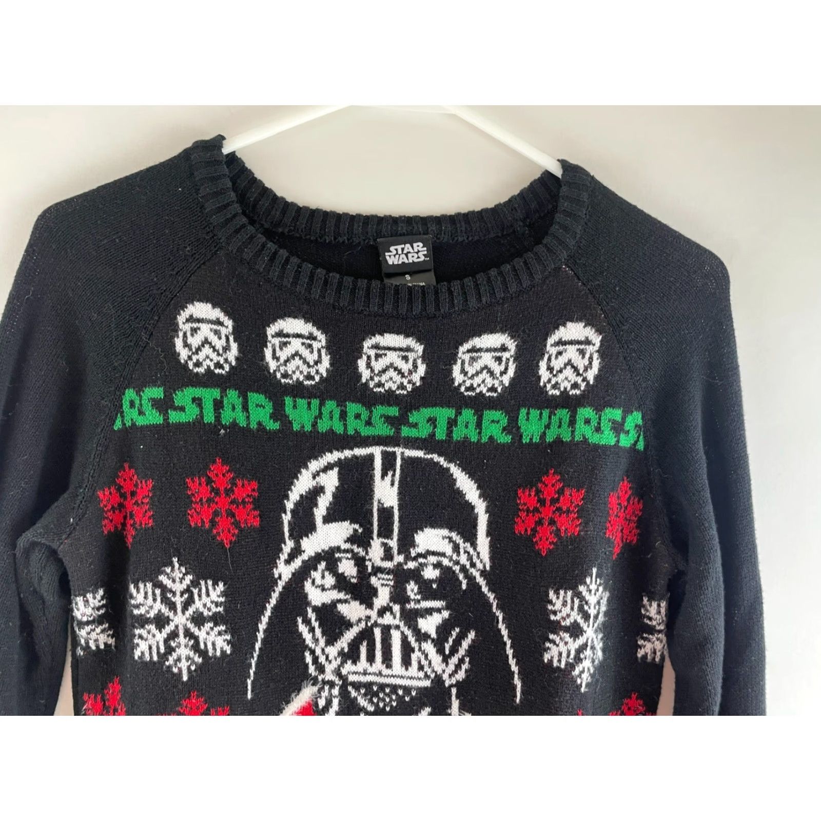 Star Wars Star Wars Sweater Women Size S Black Darth Vader Christmas Holiday Pullover Size S / US 4 / IT 40 - 3 Thumbnail