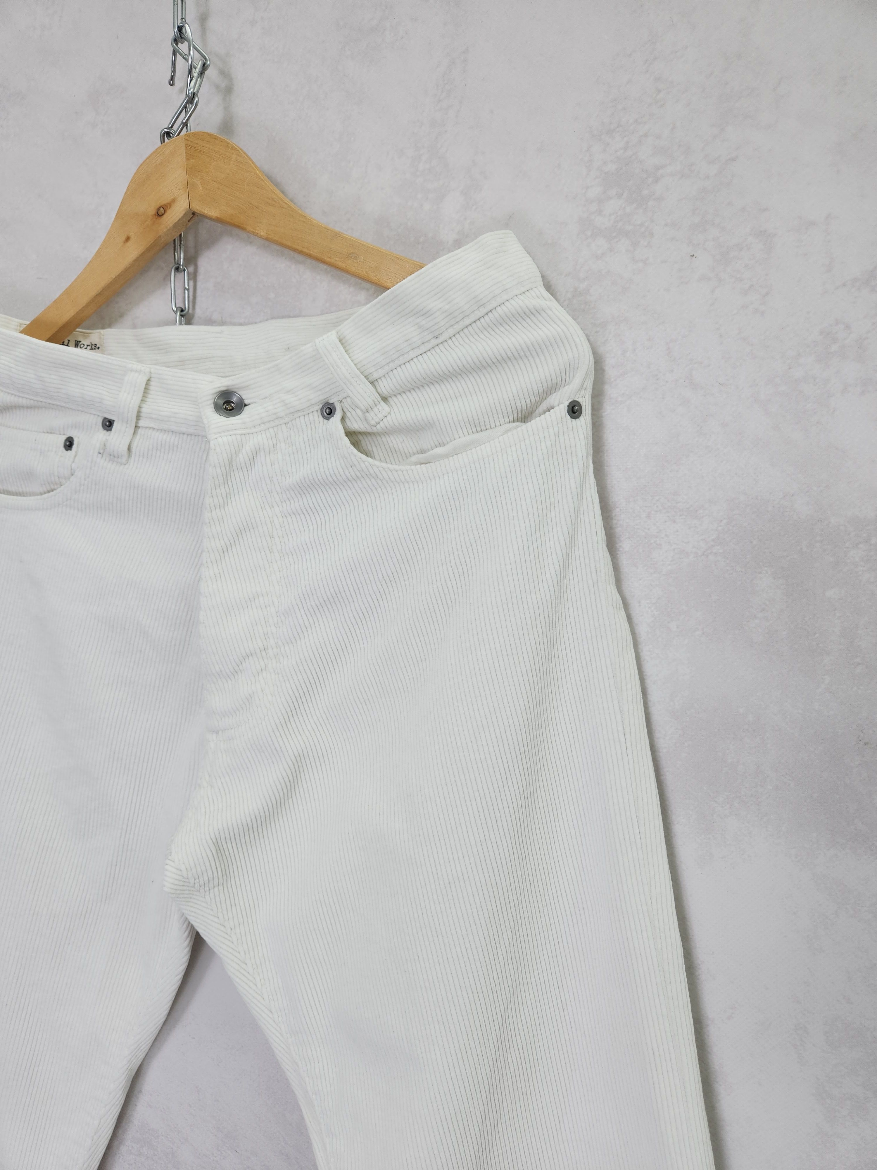 Universal Works Universal works workshop denim velvet corduroy white pants Size US 30 / EU 46 - 3 Thumbnail