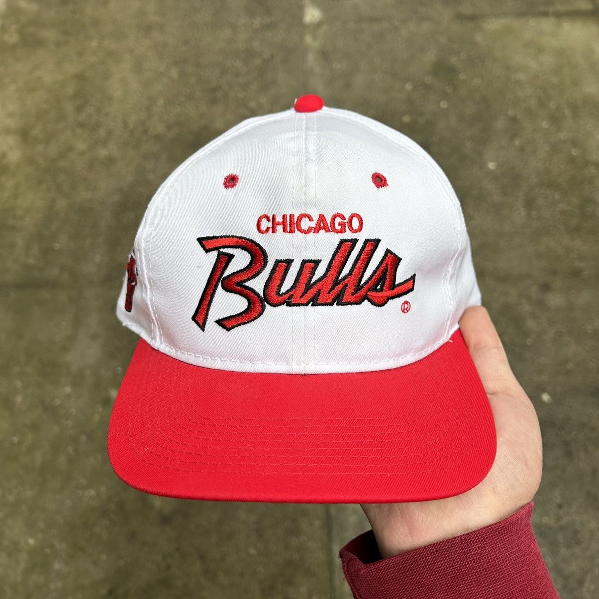 NBA × Sports Specialties Vintage Sport Specialities Chicago Bulls Script SnapBack Size ONE SIZE - 9 Thumbnail