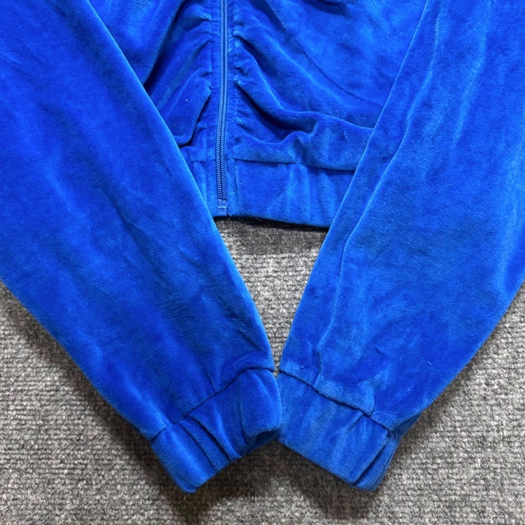 Velvet VINTAGE Juicy Couture Velvet Full-zip Jacket Hoodie Women's S Blue 90s Y2K Mens/Womens Size S / US 4 / IT 40 - 7 Thumbnail