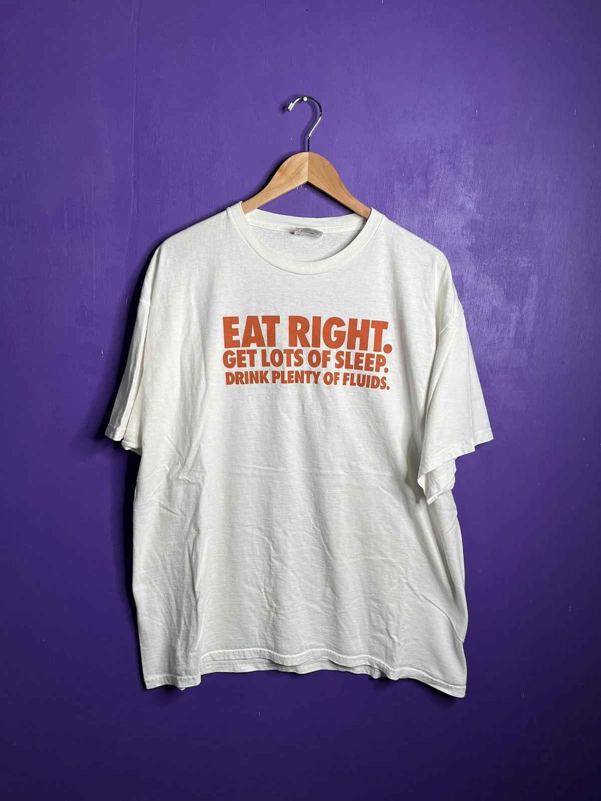 Nike × Vintage Vintage 90s Nike go like hell health t-shirt Size US XL / EU 56 / 4 - 1 Thumbnail