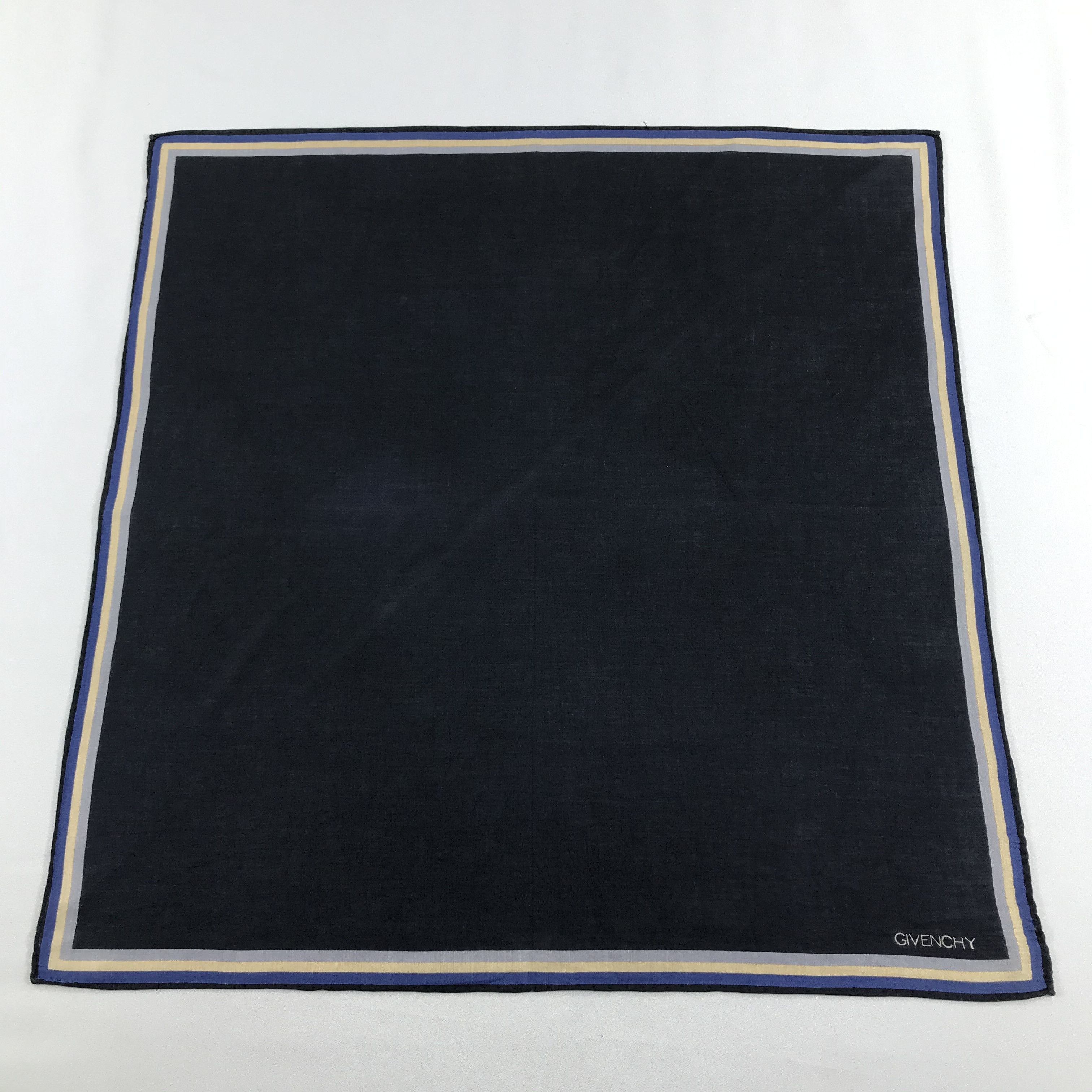 Givenchy Givenchy Handkerchief Neckerchief Bandana H739 Size ONE SIZE - 2 Thumbnail