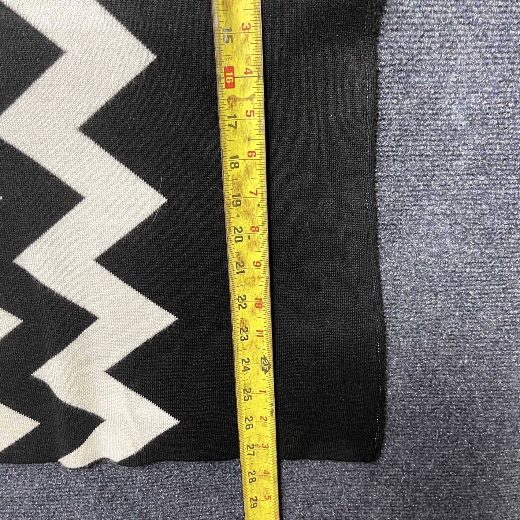 Vintage Investments Woman Sweater Womens 2X Black Geometric Mock Neck Knit Pullover Size XXL / US 16-18 / IT 52-54 - 6 Thumbnail