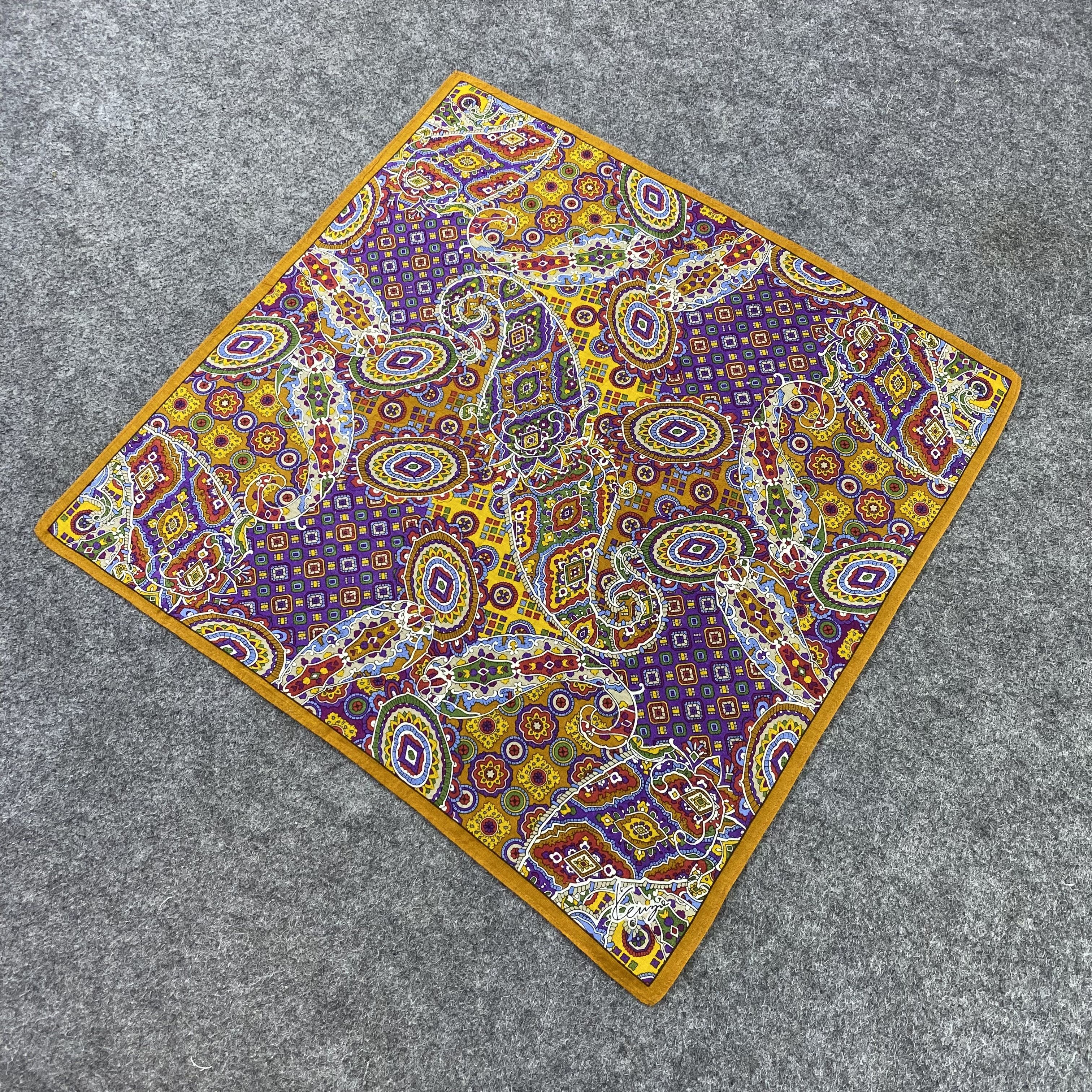 Kenzo Kenzo Pislee Handkerchief / Bandana / Neckerchief-B1389 Size ONE SIZE - 4 Thumbnail