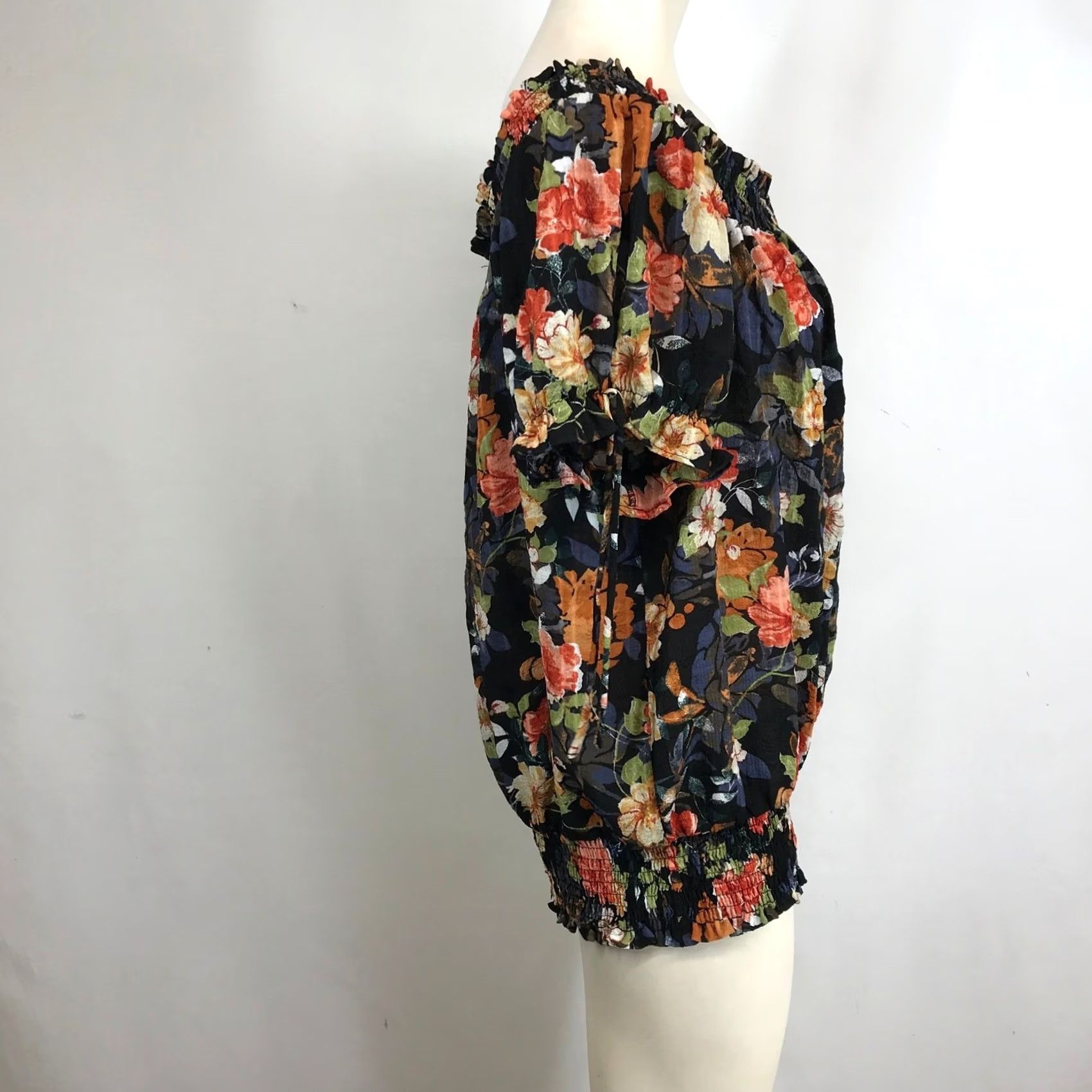 Rains Sweet Rain Black Floral Square Neck Smocked Off Shoulder Top Women's 2X Size XXL / US 16-18 / IT 52-54 - 4 Thumbnail