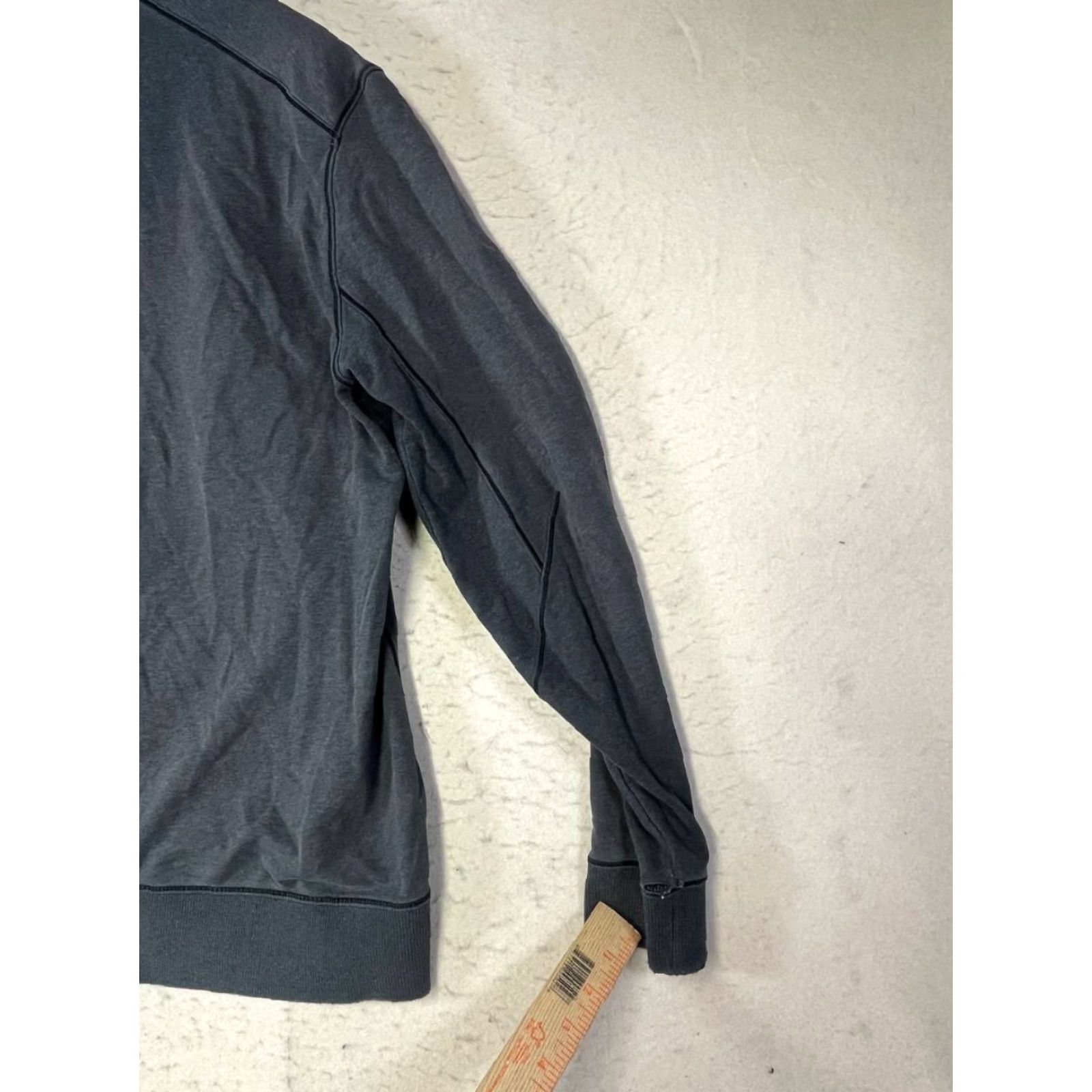 Lululemon Lululemon Cross Cut Hoodie Men XL Light Grey Distressed See Pics Zip Full Zip Size US XL / EU 56 / 4 - 6 Thumbnail