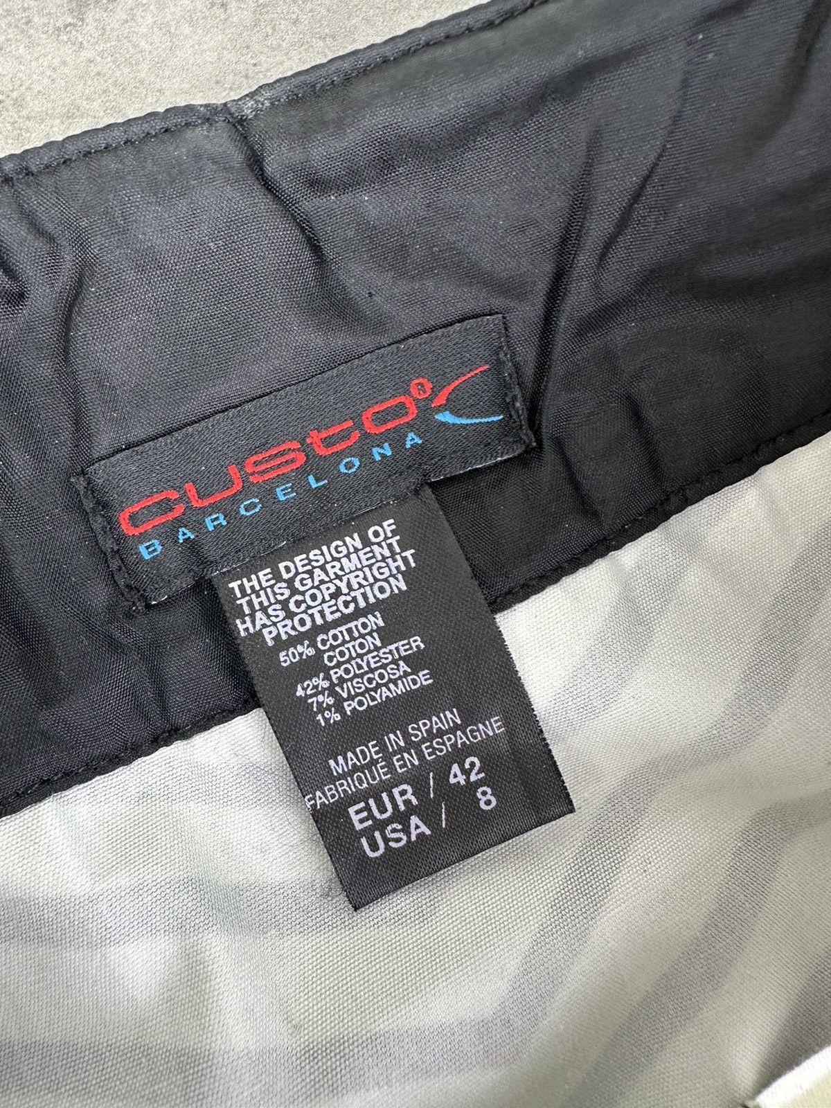 Custo Barcelona Custo Barcelona Skirt Size 28" / US 6 / IT 42 - 2 Thumbnail