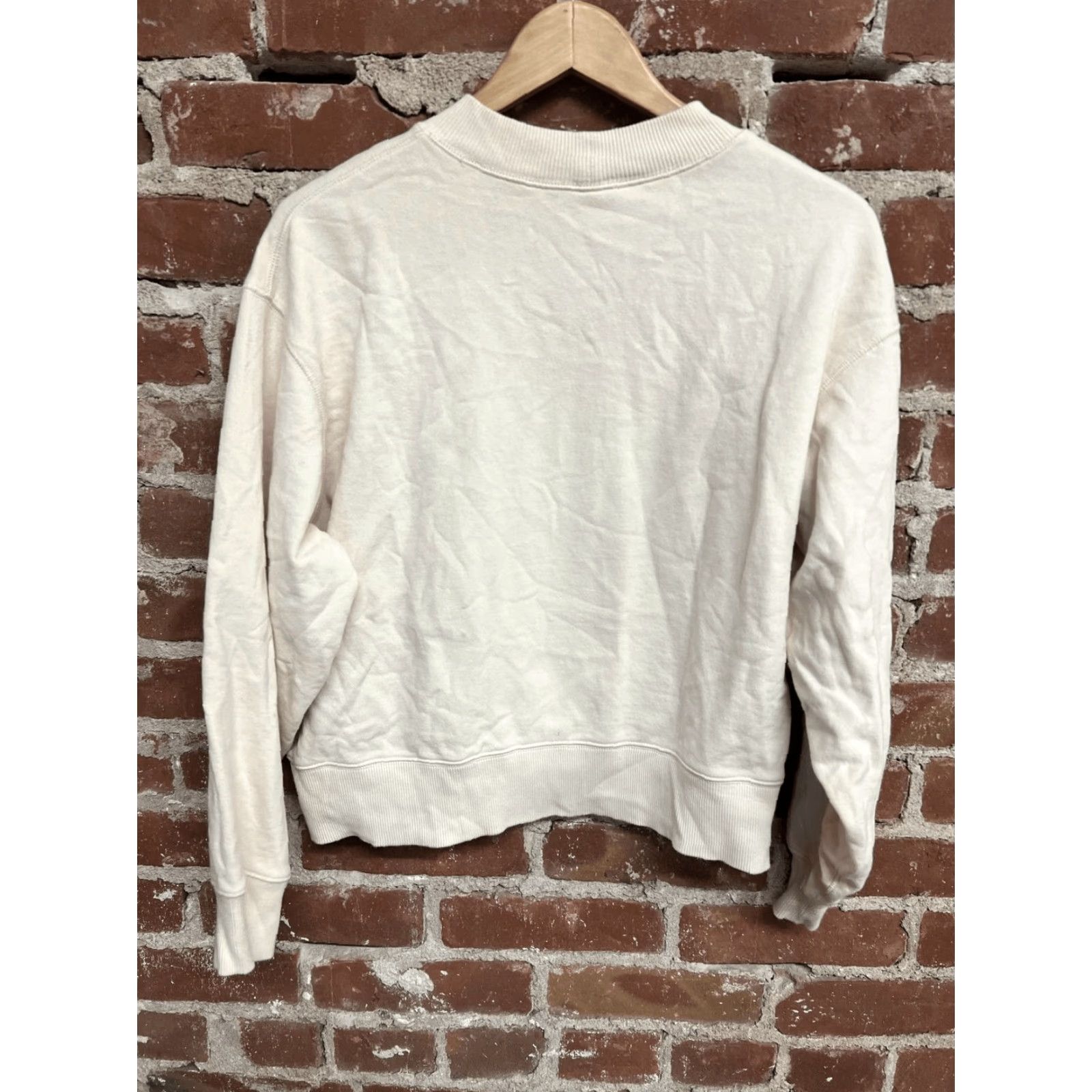 Uniqlo Uniqlo Sweater Beige Oversized Pullover Size S Women Tan Size S / US 4 / IT 40 - 3 Thumbnail