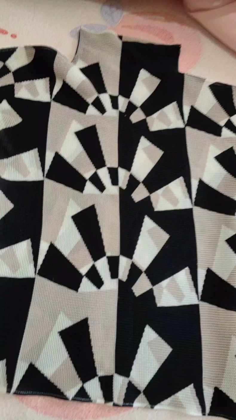 Issey Miyake issey miyake size:one size Geometric pattern coat 2506-Nex Size XXS / US 00 / IT 34 - 1 Thumbnail