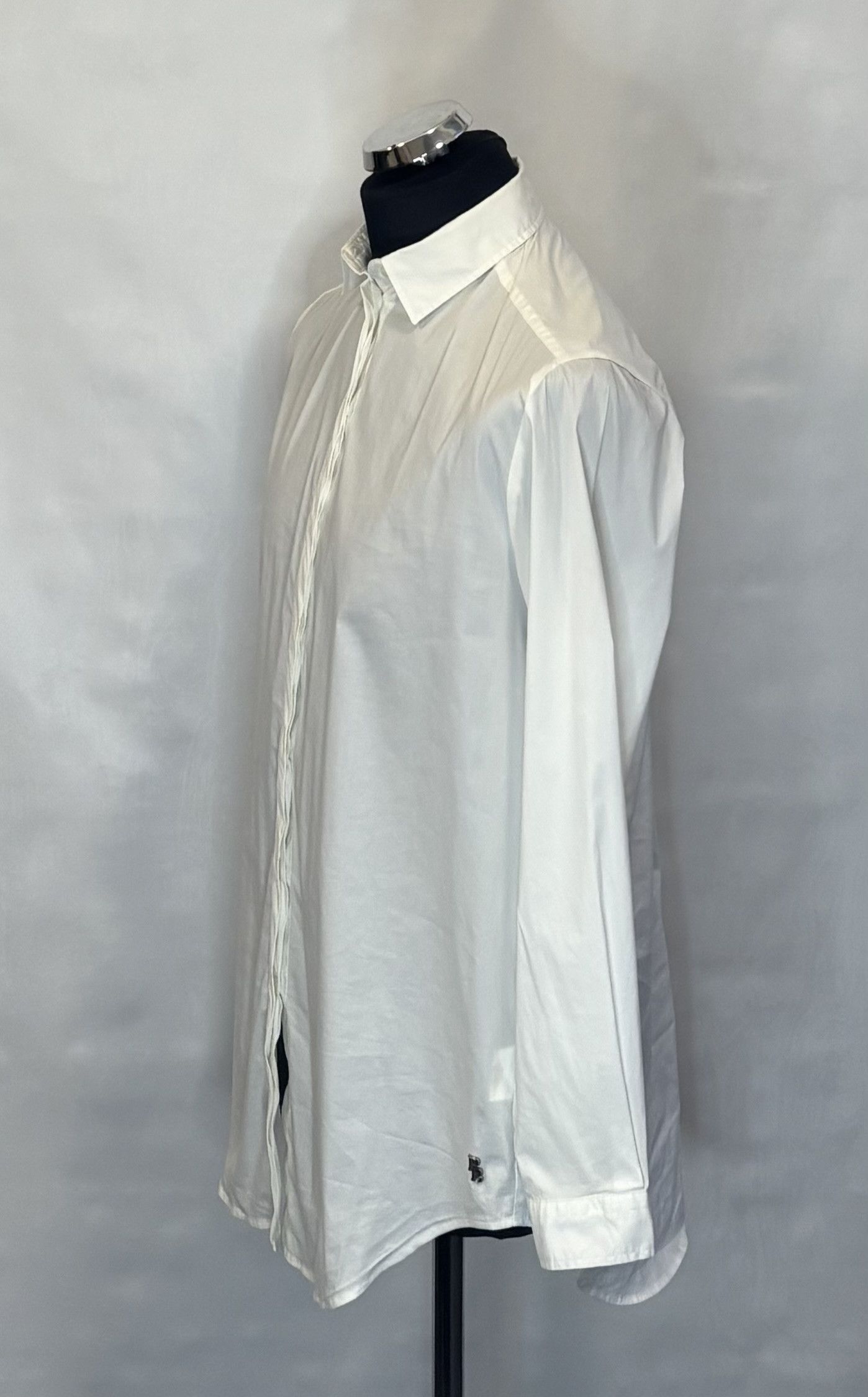 Pierre Balmain Pierre Balmain White shirt size 42 Size US M / EU 48-50 / 2 - 3 Thumbnail