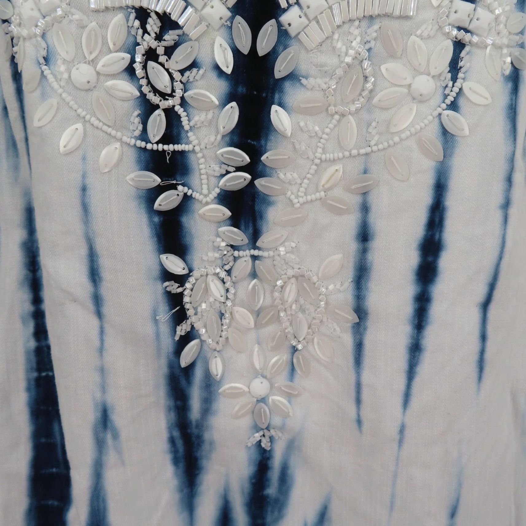 Soft Surroundings Soft Surroundings Blouse Tunic Women M Blue White Tie Dye Beaded Shirt Top Size M / US 6-8 / IT 42-44 - 5 Thumbnail