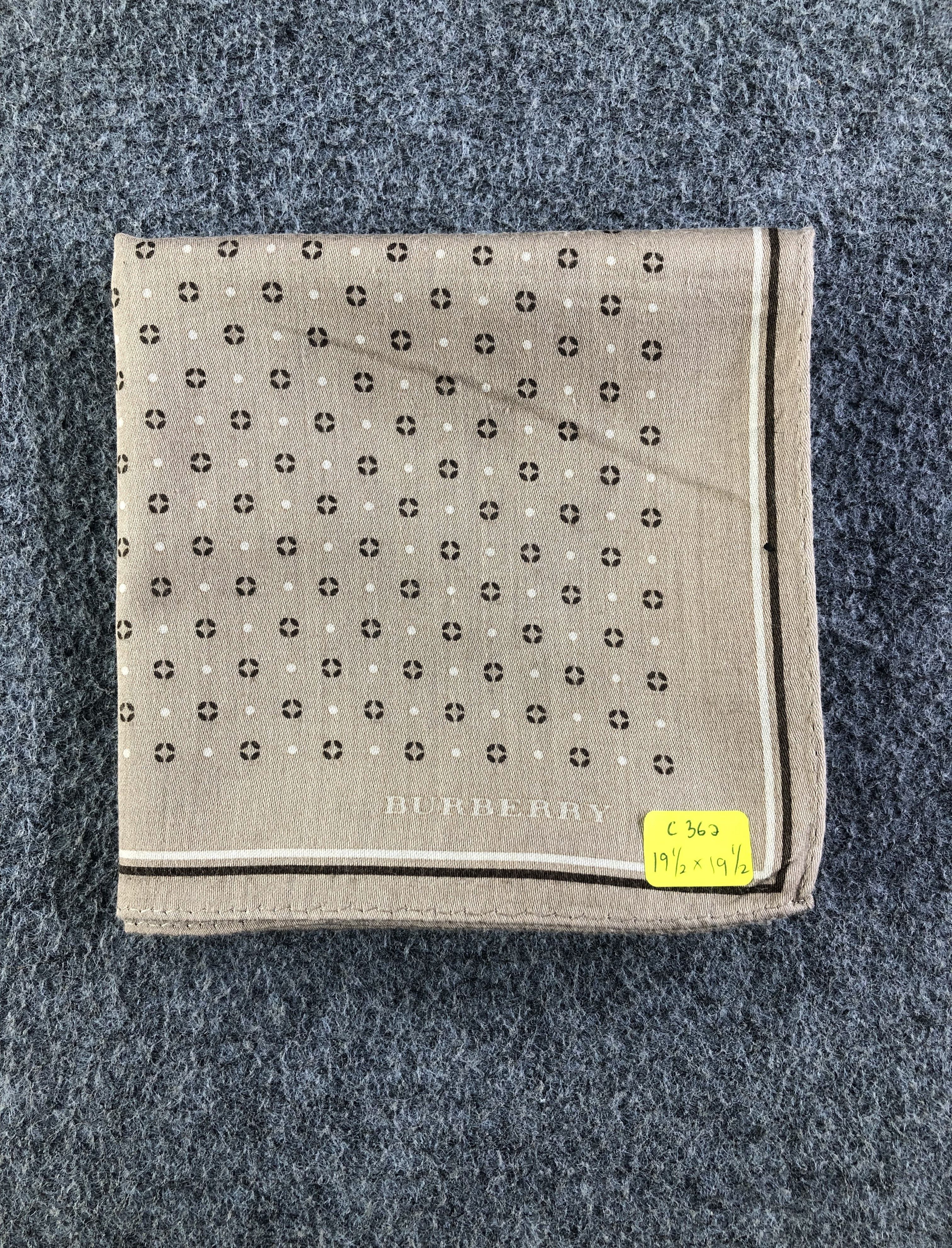Burberry Burberry Handkerchief / Bandana / Neckerchief C362 Size ONE SIZE - 6 Thumbnail