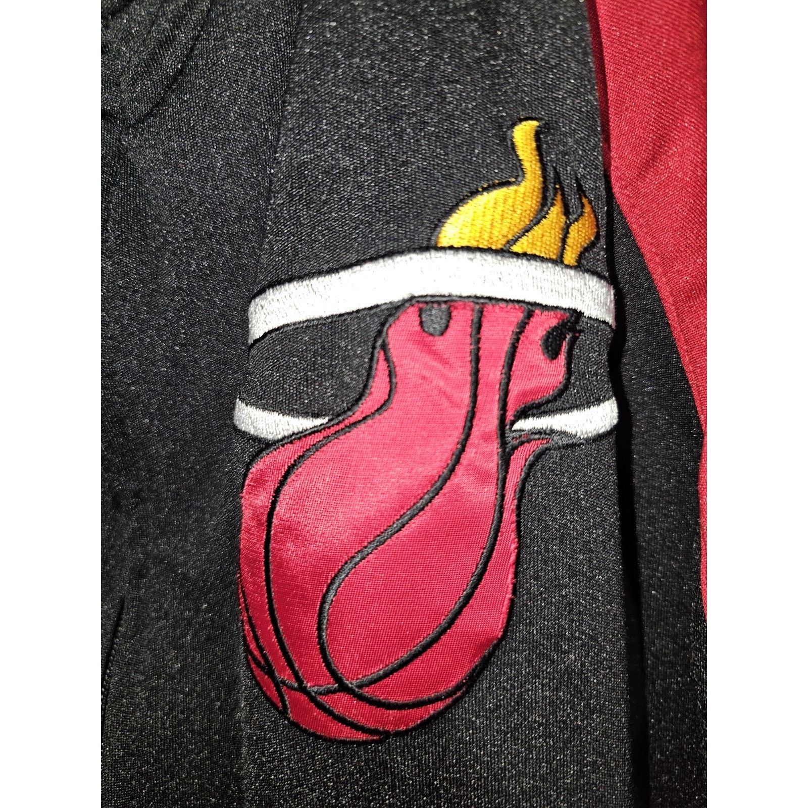 Adidas Vintage Miami Heat Jacket XL NBA Warm Up Adidas 4 Pockets Size US XL / EU 56 / 4 - 5 Thumbnail