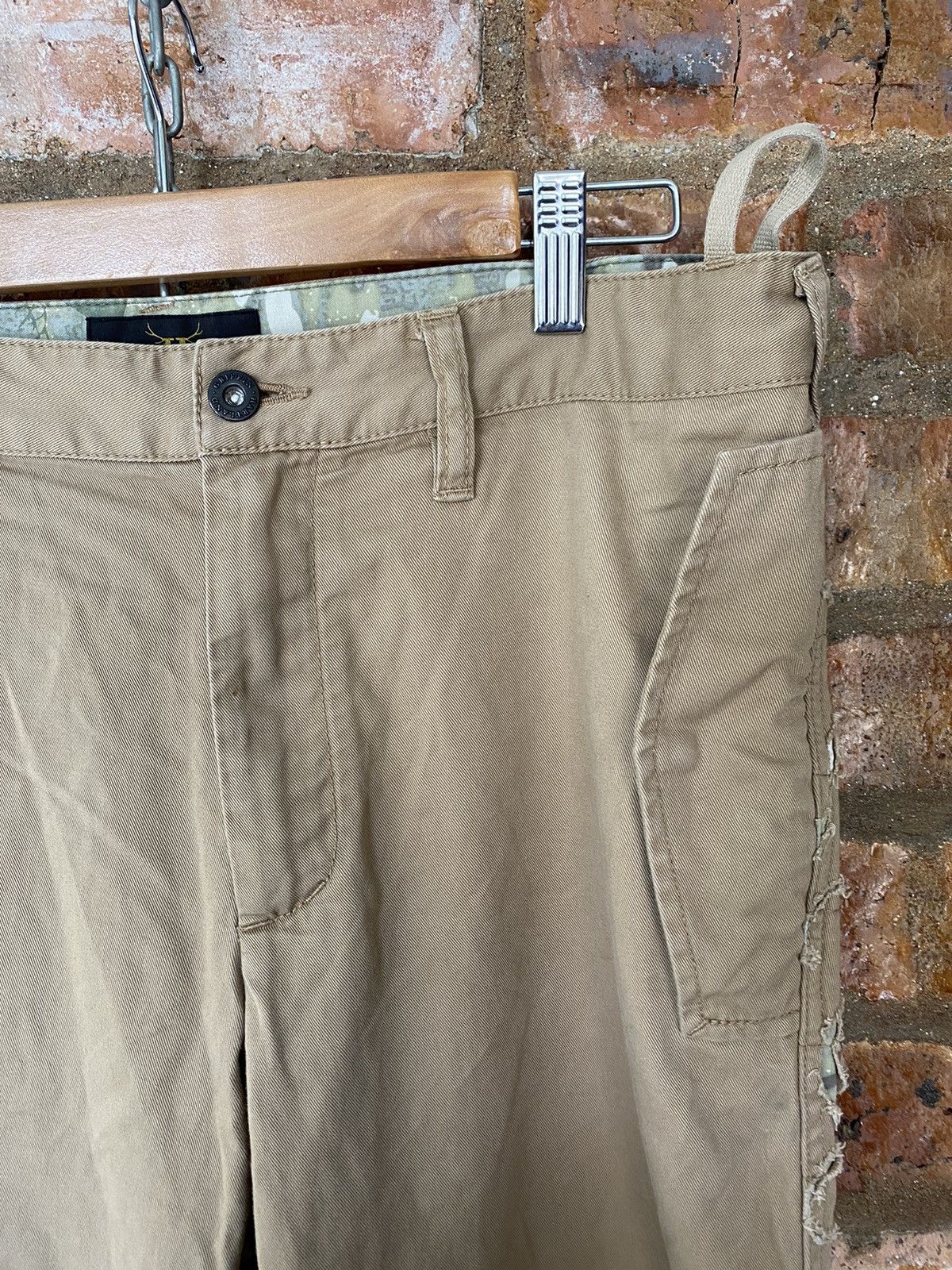 Griffin × Japanese Brand Iconic Griffin Blade Cut Camo Pants Supreme Size US 32 / EU 48 - 14 Thumbnail