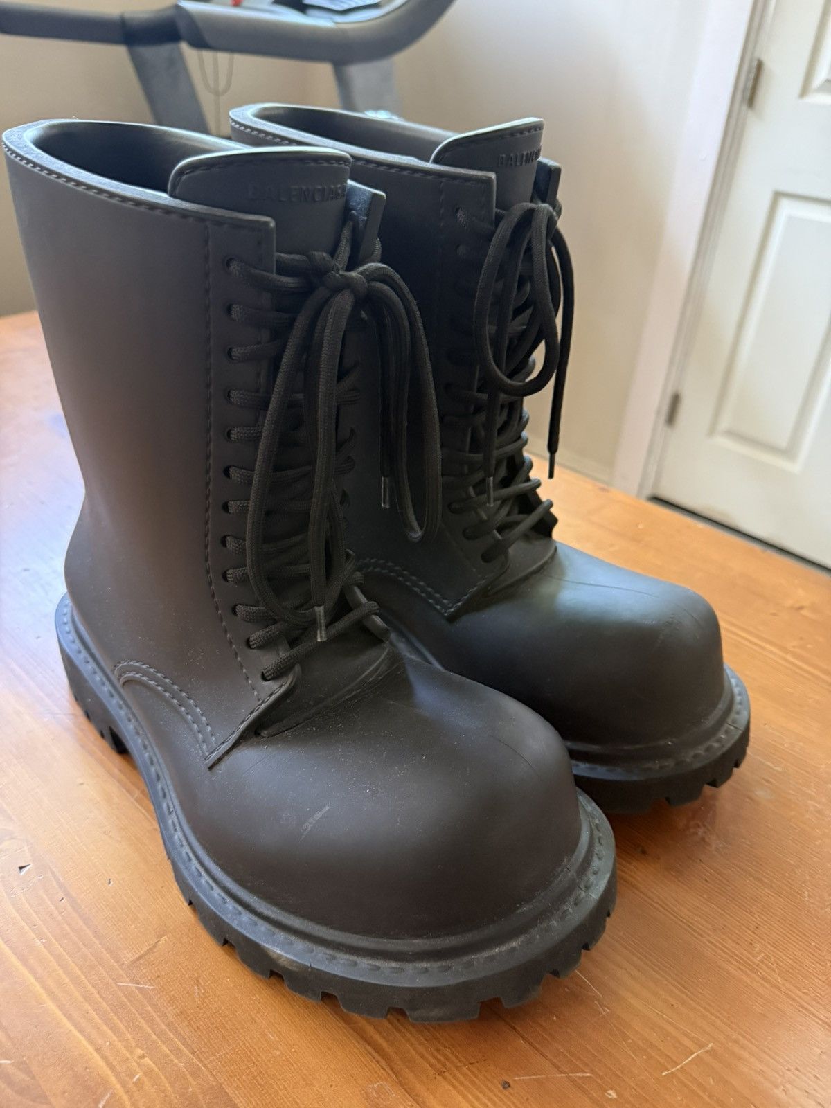 Balenciaga Balenciaga Steriod Boots Size 42 | Grailed