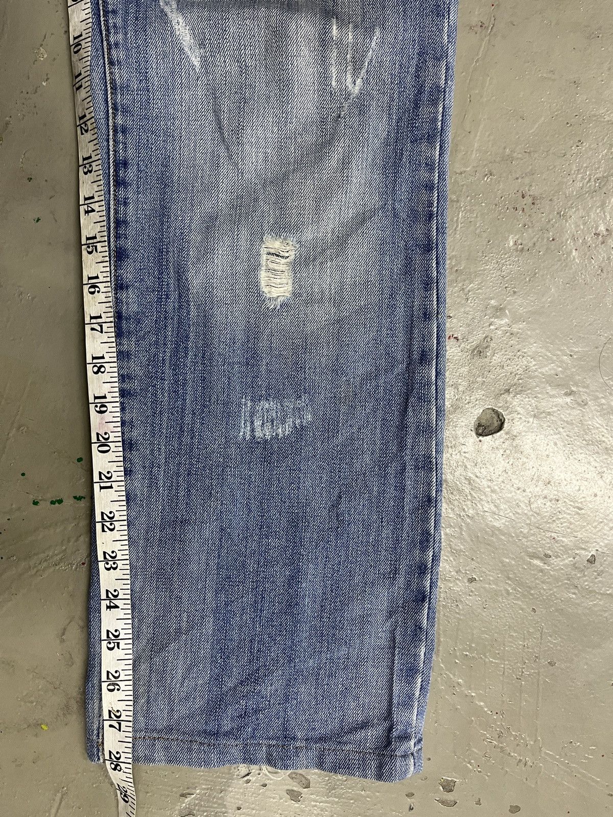 Dolce & Gabbana Vintage Dolce Gabbana Distressed DG Logo Denim Jeans Baggy Size US 32 / EU 48 - 14 Thumbnail