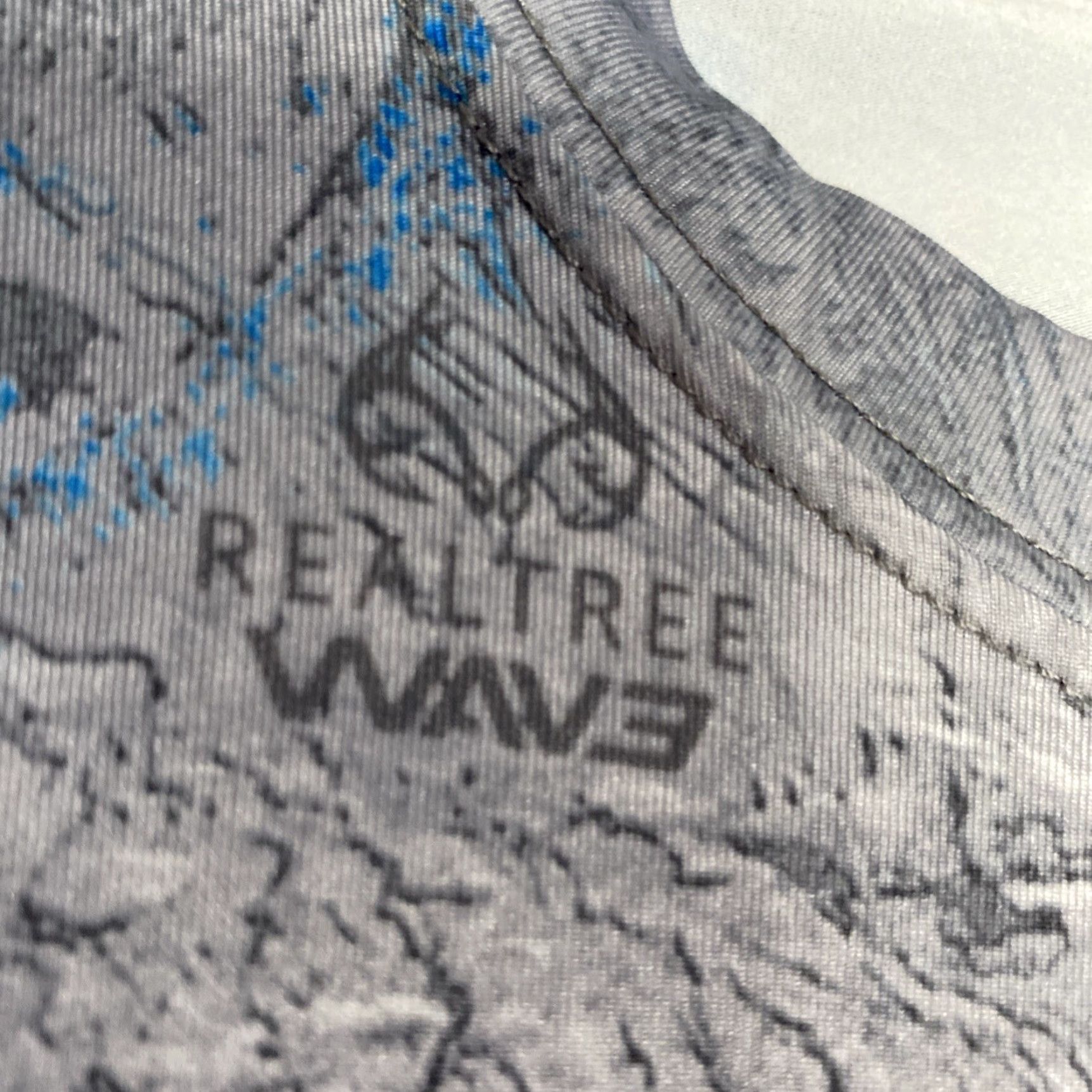 Realtree Realtree Fishing Shirt Small Long Sleeve Gray Blue Camo Performance Crew Neck S Mens Shirt Size US S / EU 44-46 / 1 - 7 Thumbnail