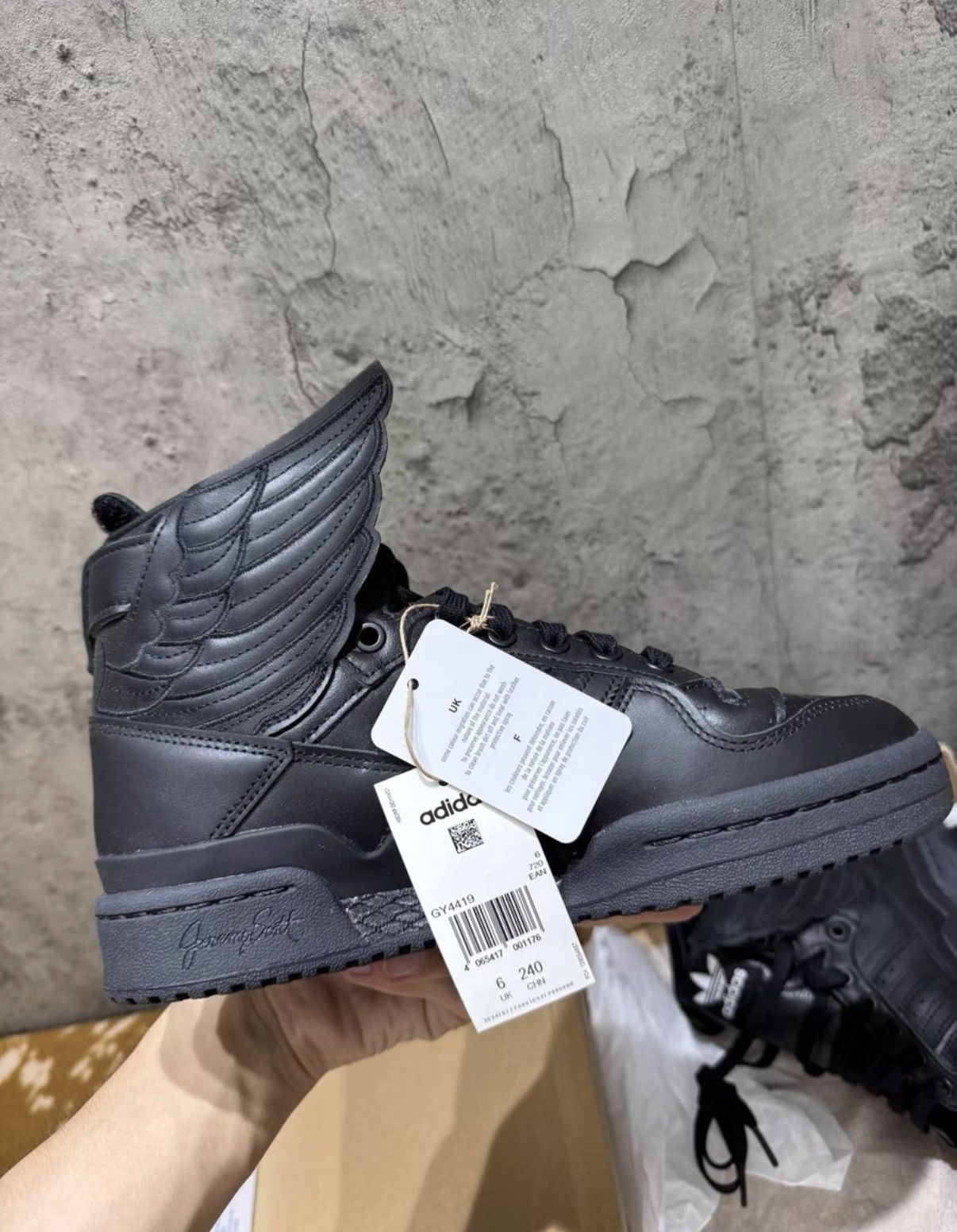 Adidas Adidas x Jeremy Scott Wings 4.0 K37 Size US 9 / IT 39 - 6 Thumbnail