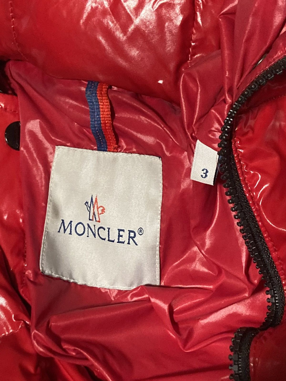 Moncler Moncler puffer with fur hood Size M / US 6-8 / IT 42-44 - 4 Thumbnail