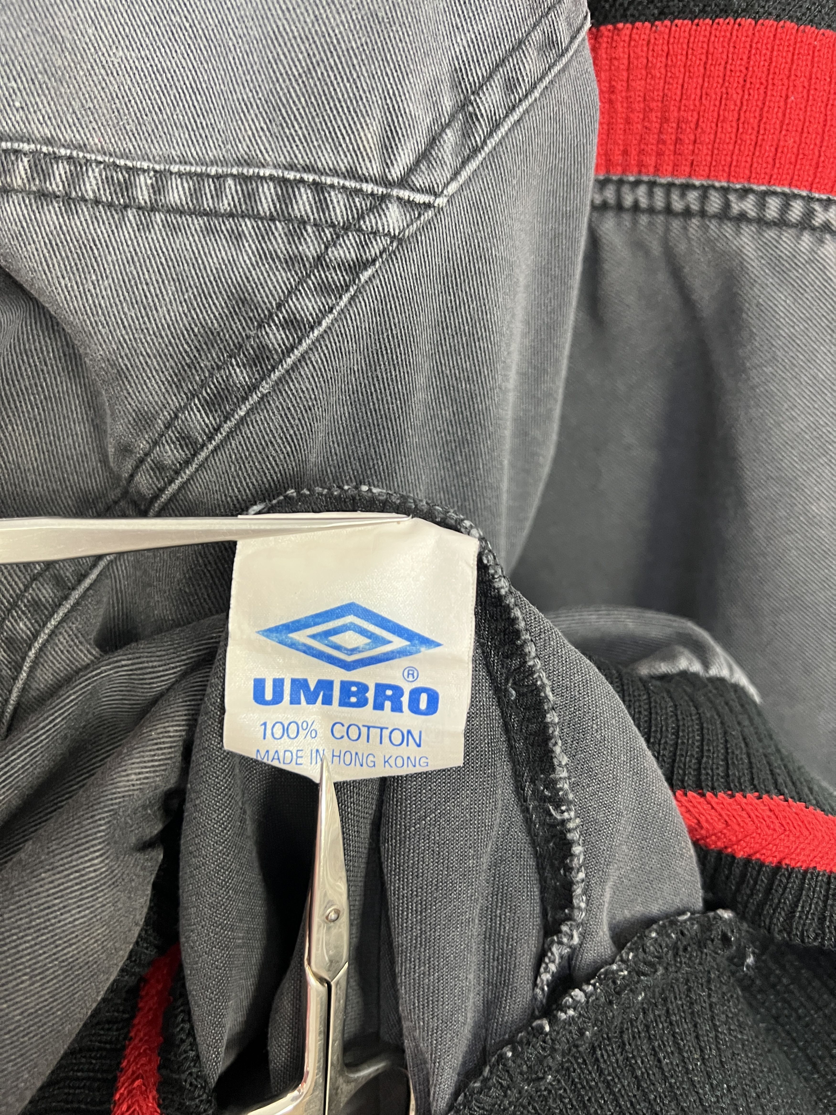 Umbro Vintage 90's Umbro Manchester United Football Sweatshirt Size US XL / EU 56 / 4 - 11 Thumbnail