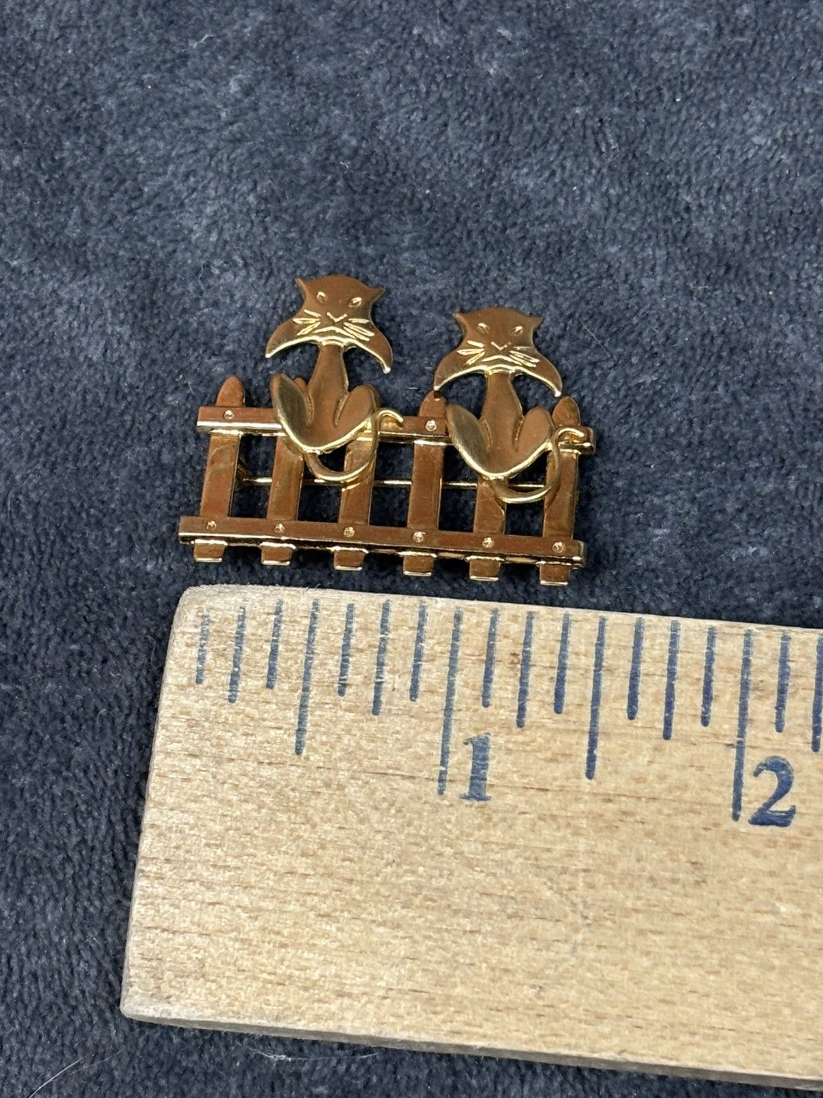 Other BEAU Sterling Silver 925 Two Cats Sitting on Fence Brooch Size ONE SIZE - 4 Thumbnail