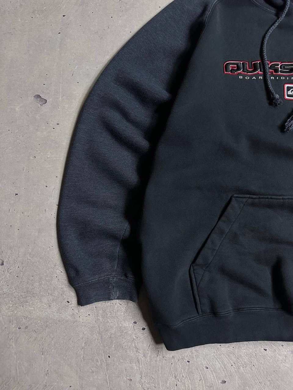 Quiksilver Vintage Quiksilver Hoodie Boardriding Company Black Surf L Size US L / EU 52-54 / 3 - 3 Thumbnail
