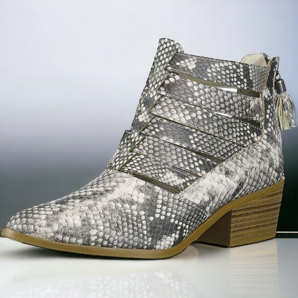 Other Fergalicious Malaki snakeskin ankle boots Size US 8 / IT 38 - 1 Thumbnail