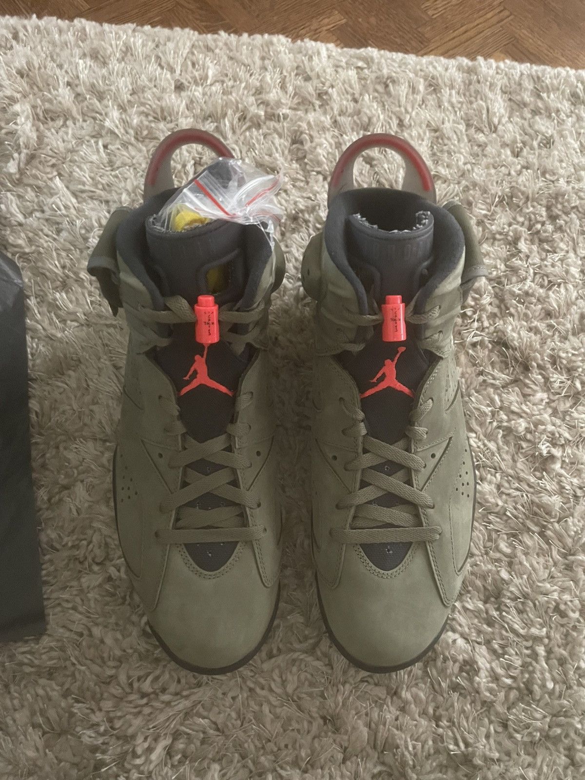 Jordan Brand × Travis Scott Jordan 6 Travis Scott Olive sz 11 Size US 11 / EU 44 - 5 Thumbnail