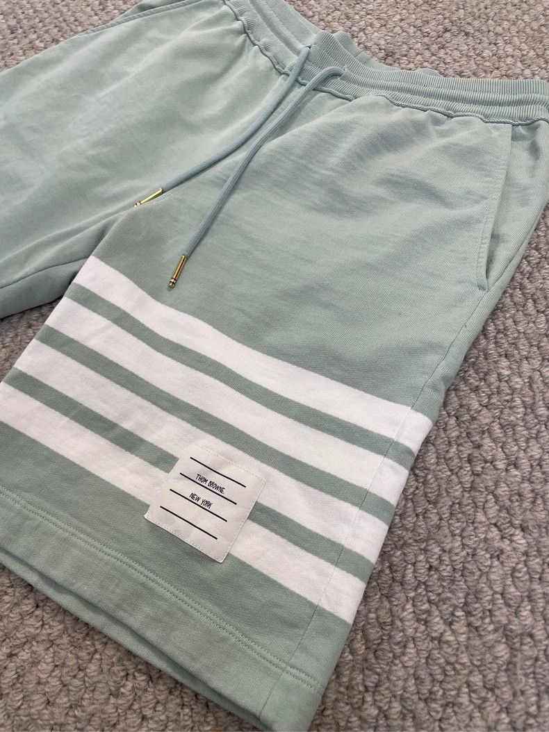 Thom Browne Thom Browne Bleeding Green Classic Sportswear shorts Size US 40 / EU 56 - 3 Thumbnail