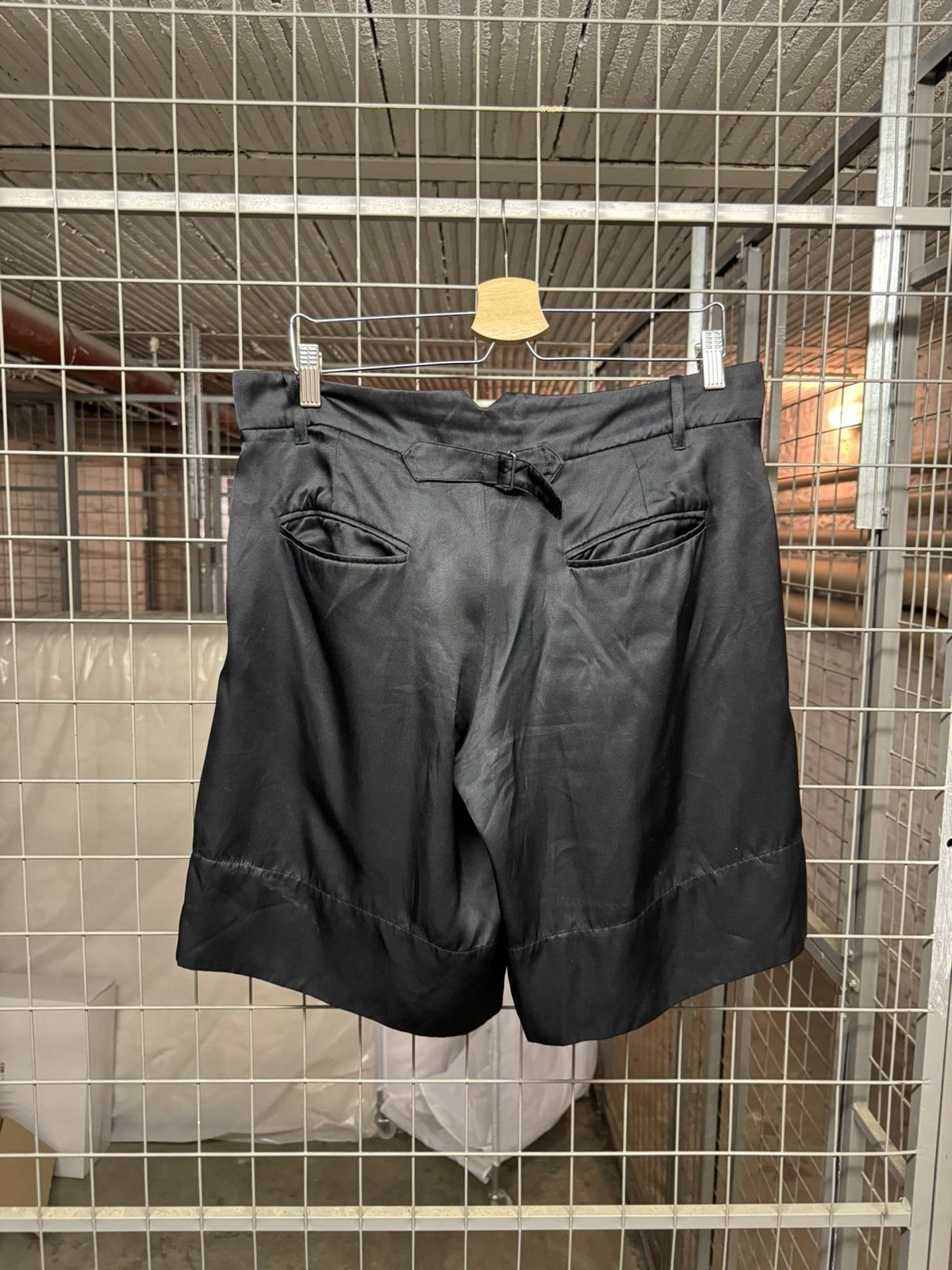 Ann Demeulemeester Ann Demeulemeester SS2004 Silk Shorts Size US 30 / EU 46 - 12 Thumbnail