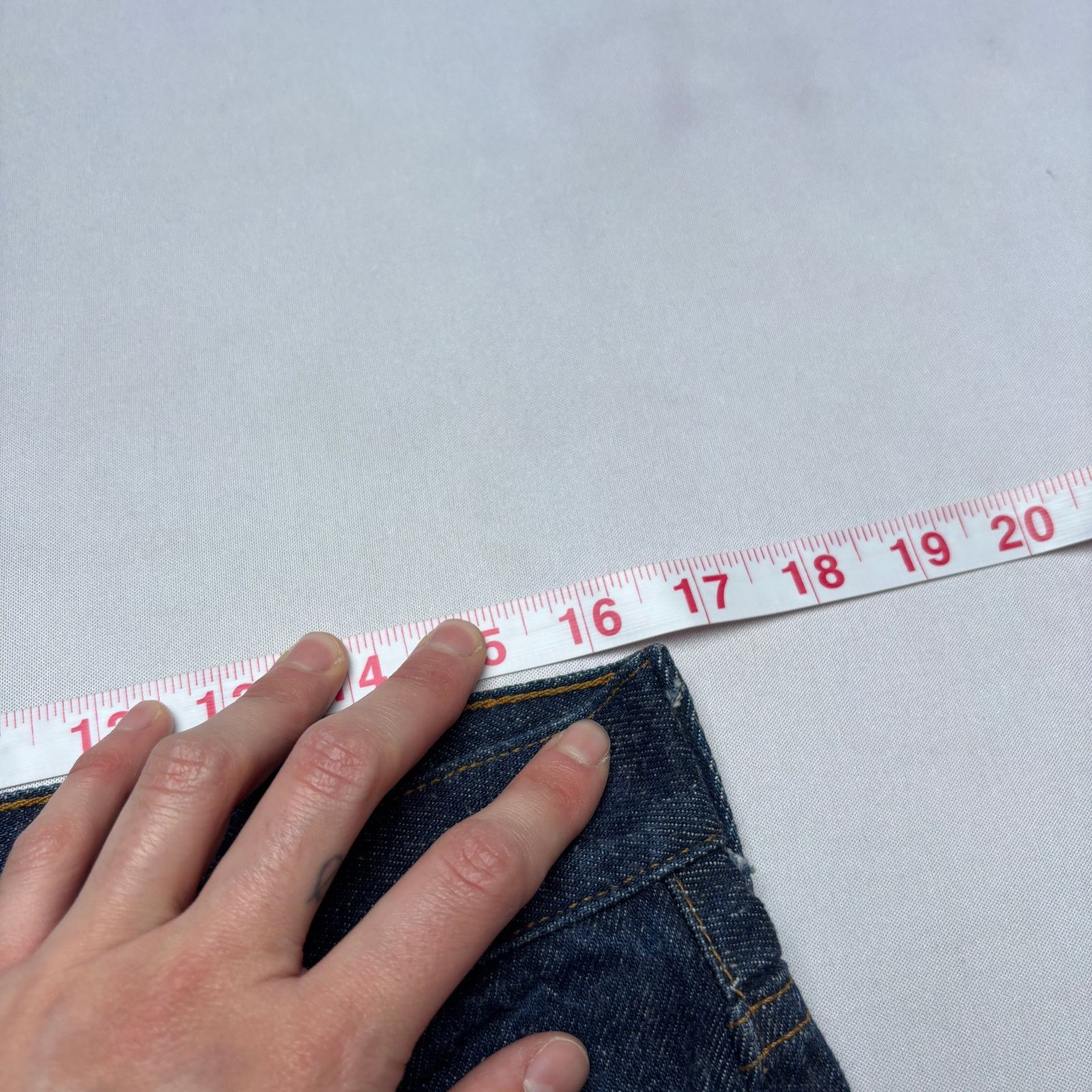 Levi's × Vintage Vintage 90s Levi's 501 XX Straight Leg Jeans 35x31 (31x28) Size US 31 - 4 Thumbnail