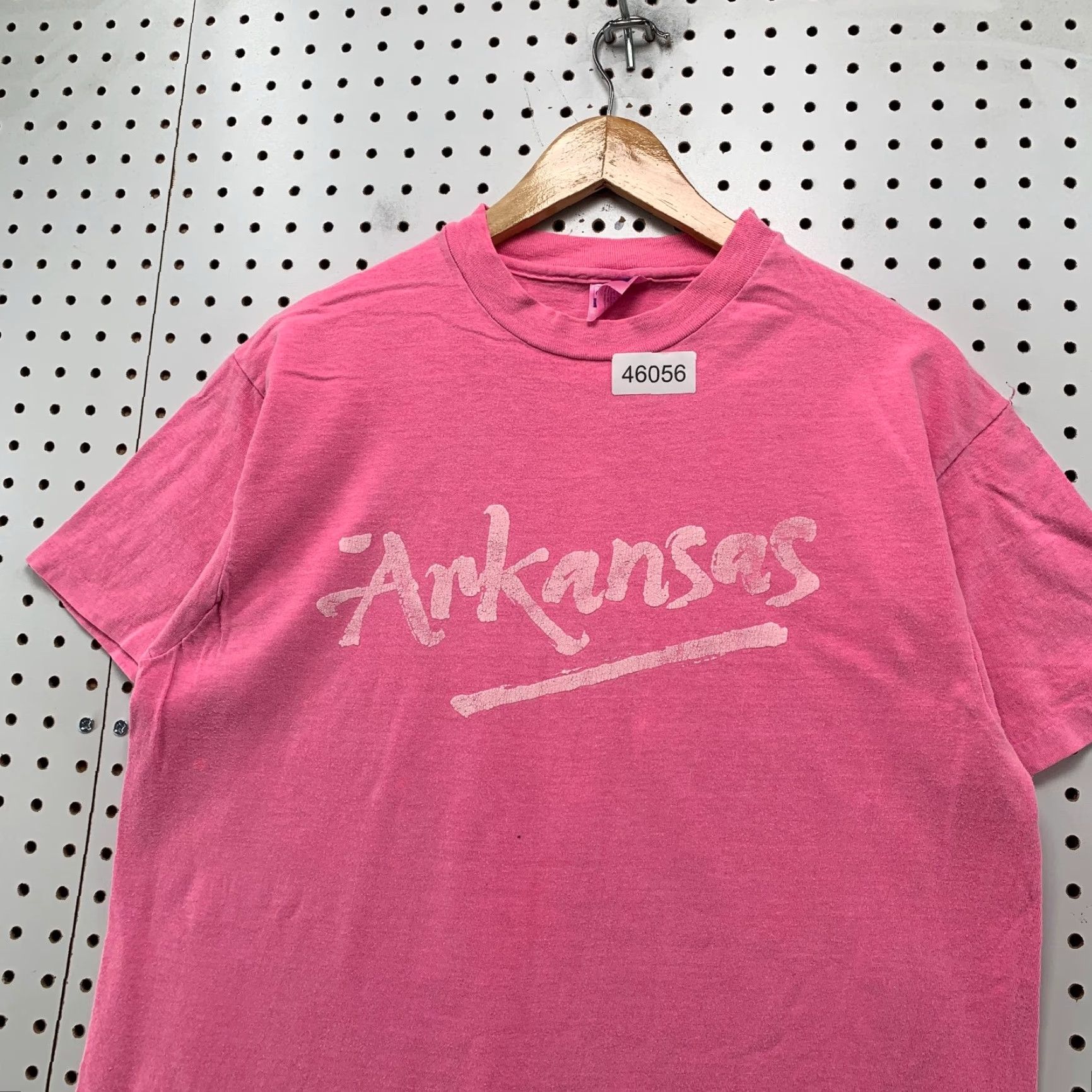 Hanes VINTAGE Arkansas Hanes Beefy-T Shirt Mens L Pink USA 80s 1990s Short Sleeve Crew Neck Cotton Graphic Print Size US L / EU 52-54 / 3 - 4 Thumbnail