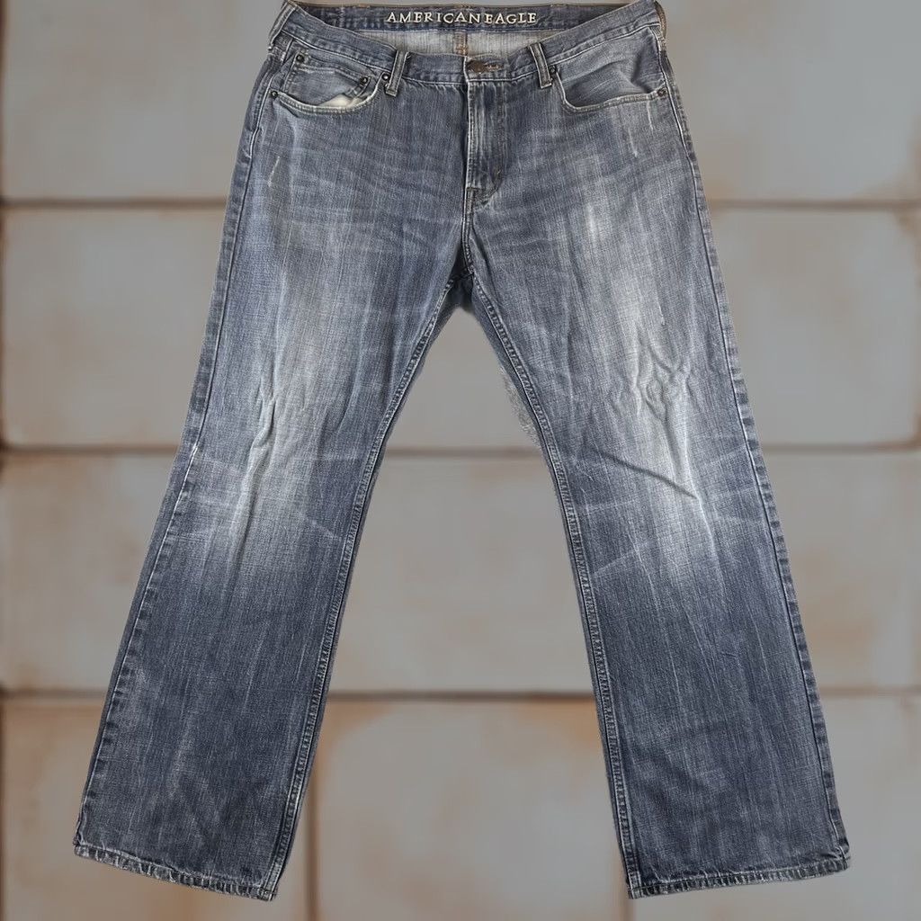 American Eagle Outfitters VINTAGE American Eagle Outfitters Jeans Bootcut Denim Blue Medium Wash Mens 38x32 38x30 Regular Inseam 32 Pockets Cowboy Grunge Size US 38 / EU 54 - 1 Thumbnail