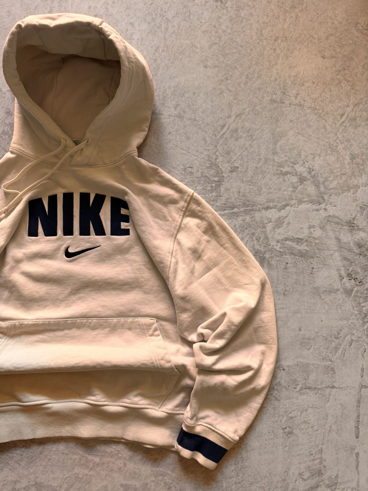 Nike × Vintage NIKE VINTAGE CENTER LOGO OVERSIZE BOXY HOODIE Size US L / EU 52-54 / 3 - 3 Thumbnail