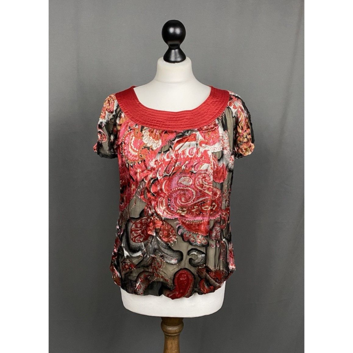 Chloe Chloe Women's Red Floral Silk Tunic T-Shirt Size US 8 Size M / US 6-8 / IT 42-44 - 1 Thumbnail