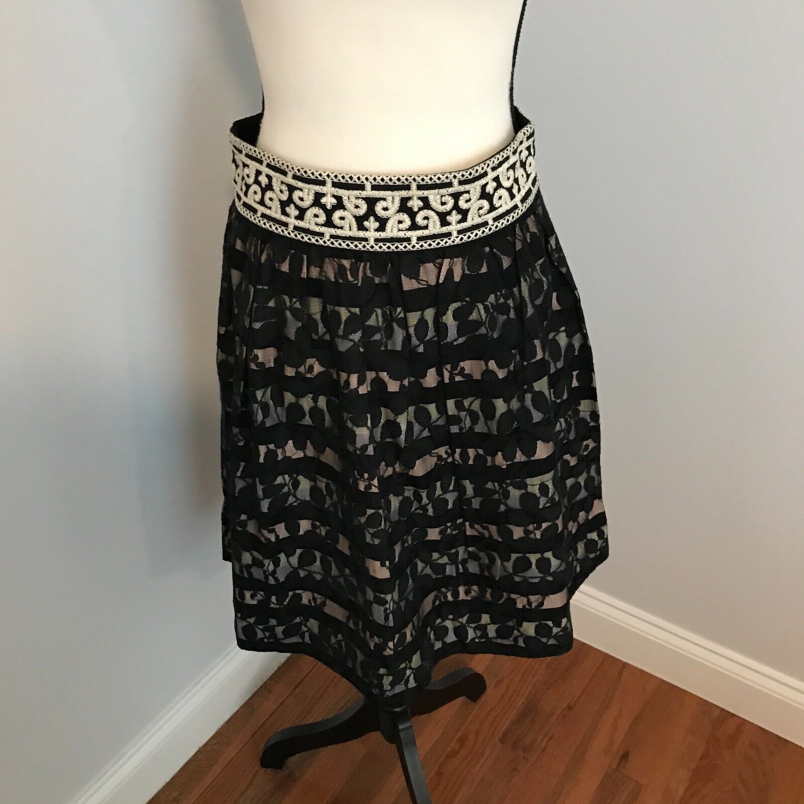 Anthropologie Anthropologie Floreat Charente Striped Lace A-Line Skirt Size 28" / US 6 / IT 42 - 1 Thumbnail