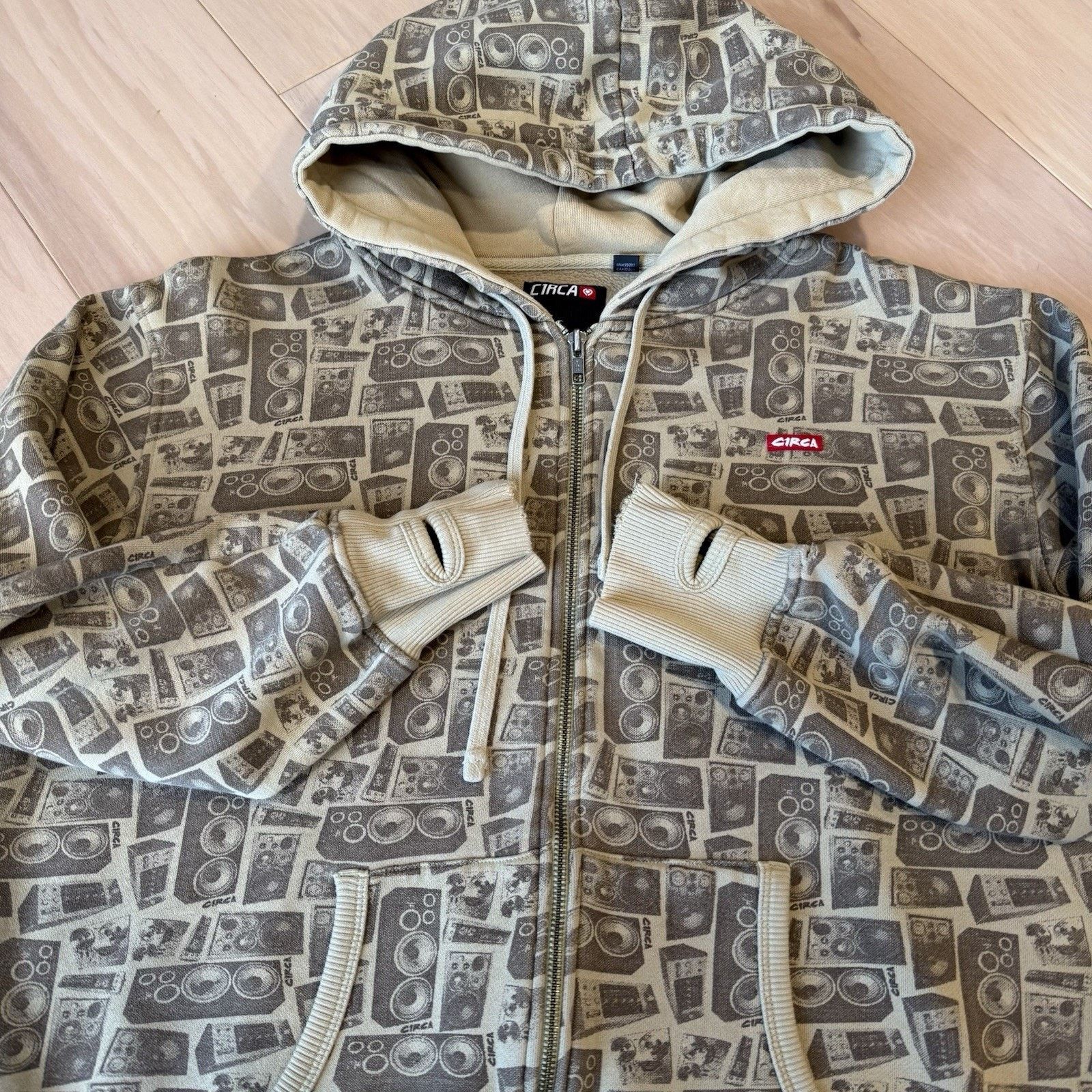 C1RCA Vintage Circa Skateboards Jacket M Brown Full Zip Fleece Size US M / EU 48-50 / 2 - 5 Thumbnail