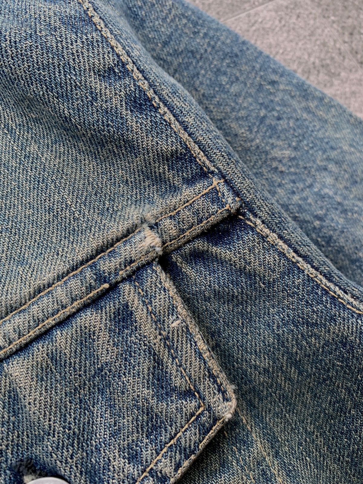Helmut Lang FREE TAX! Stained Wash Denim Jacket Size US XS / EU 42 / 0 - 8 Thumbnail